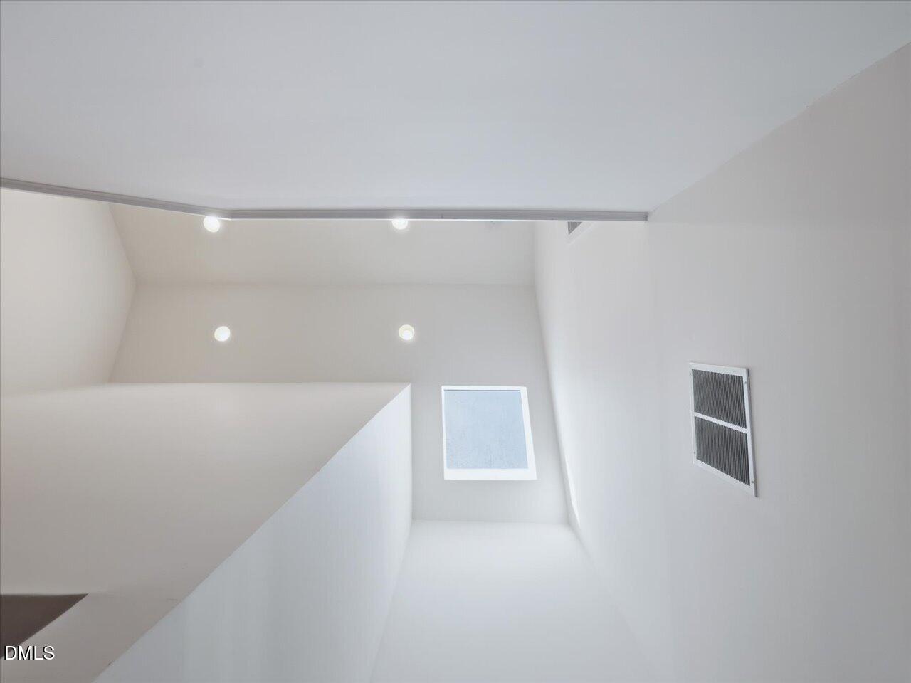 13 Vauxhall Place Property Photo 36