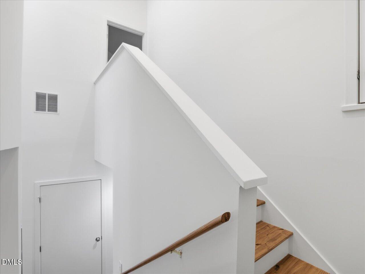 13 Vauxhall Place Property Photo 37