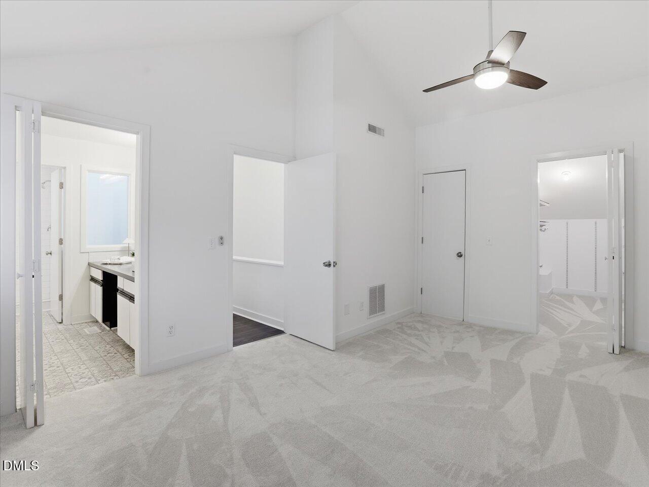 13 Vauxhall Place Property Photo 42