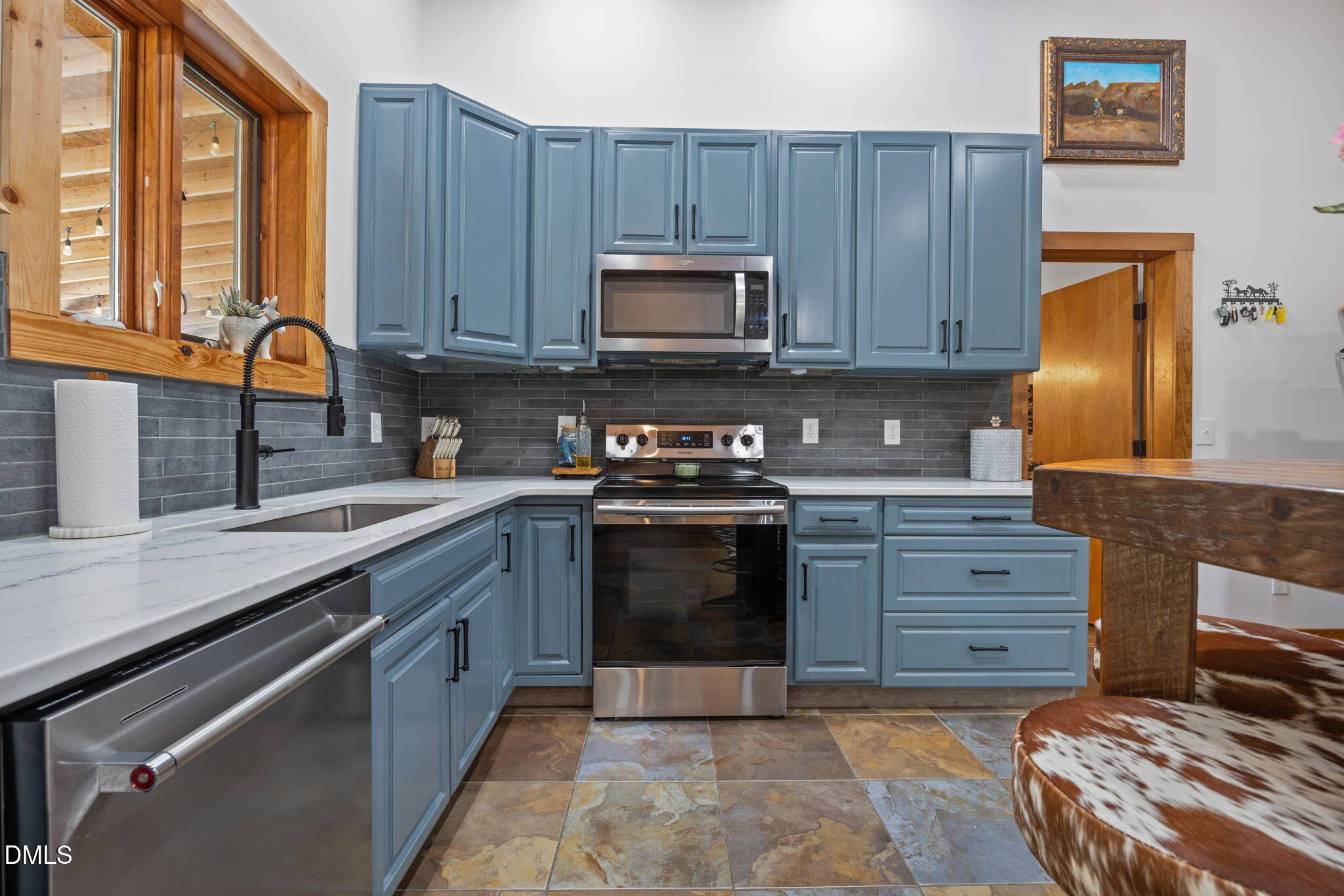 4578 Millpoint Road Property Photo 9