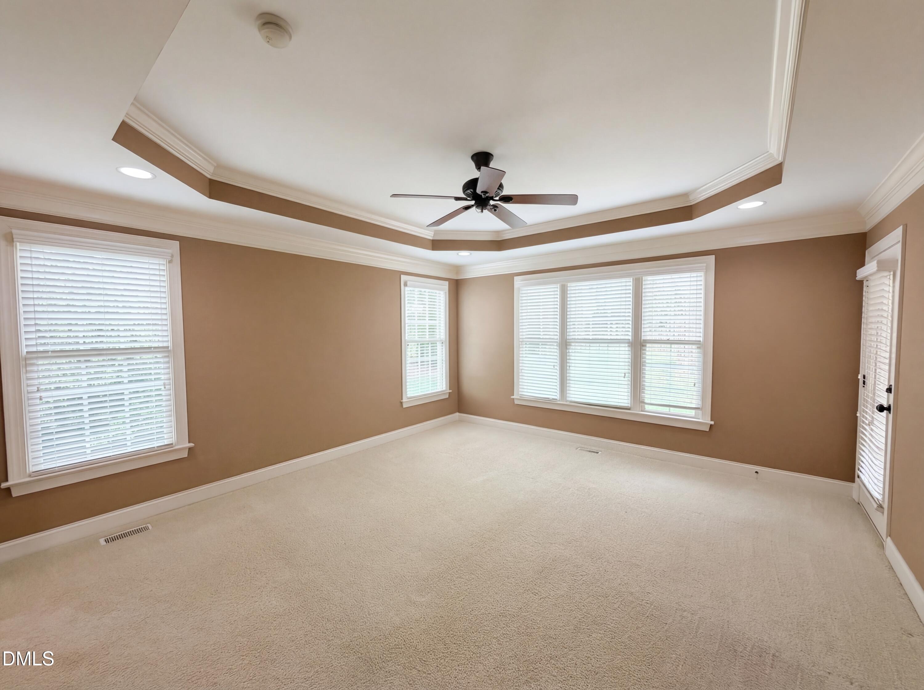 2931 London Bell Drive Property Photo 6