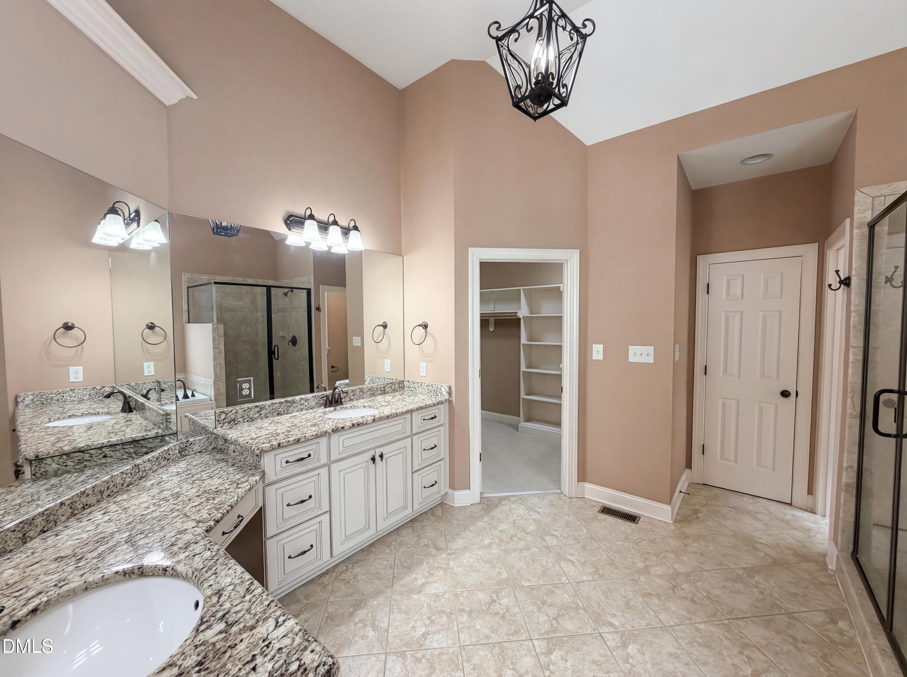 2931 London Bell Drive Property Photo 11