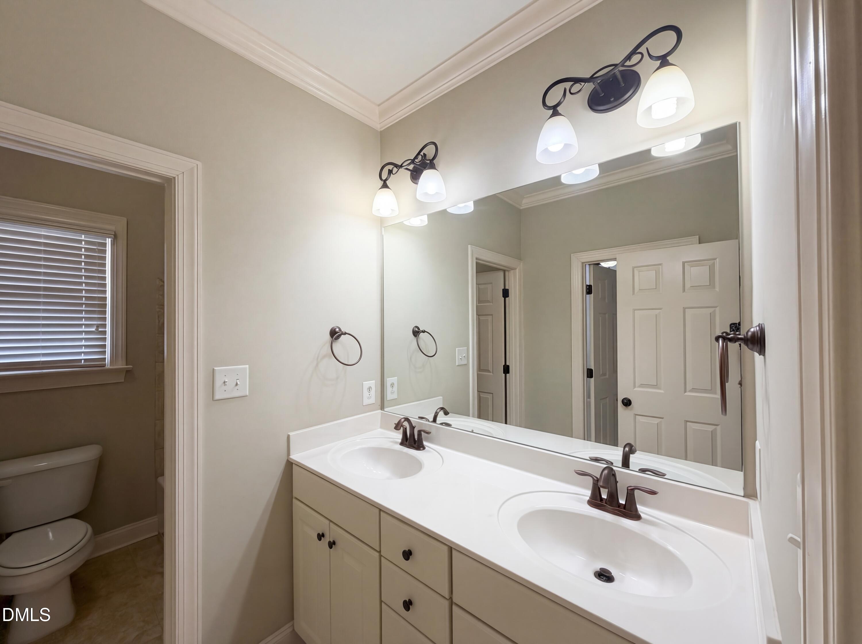2931 London Bell Drive Property Photo 13