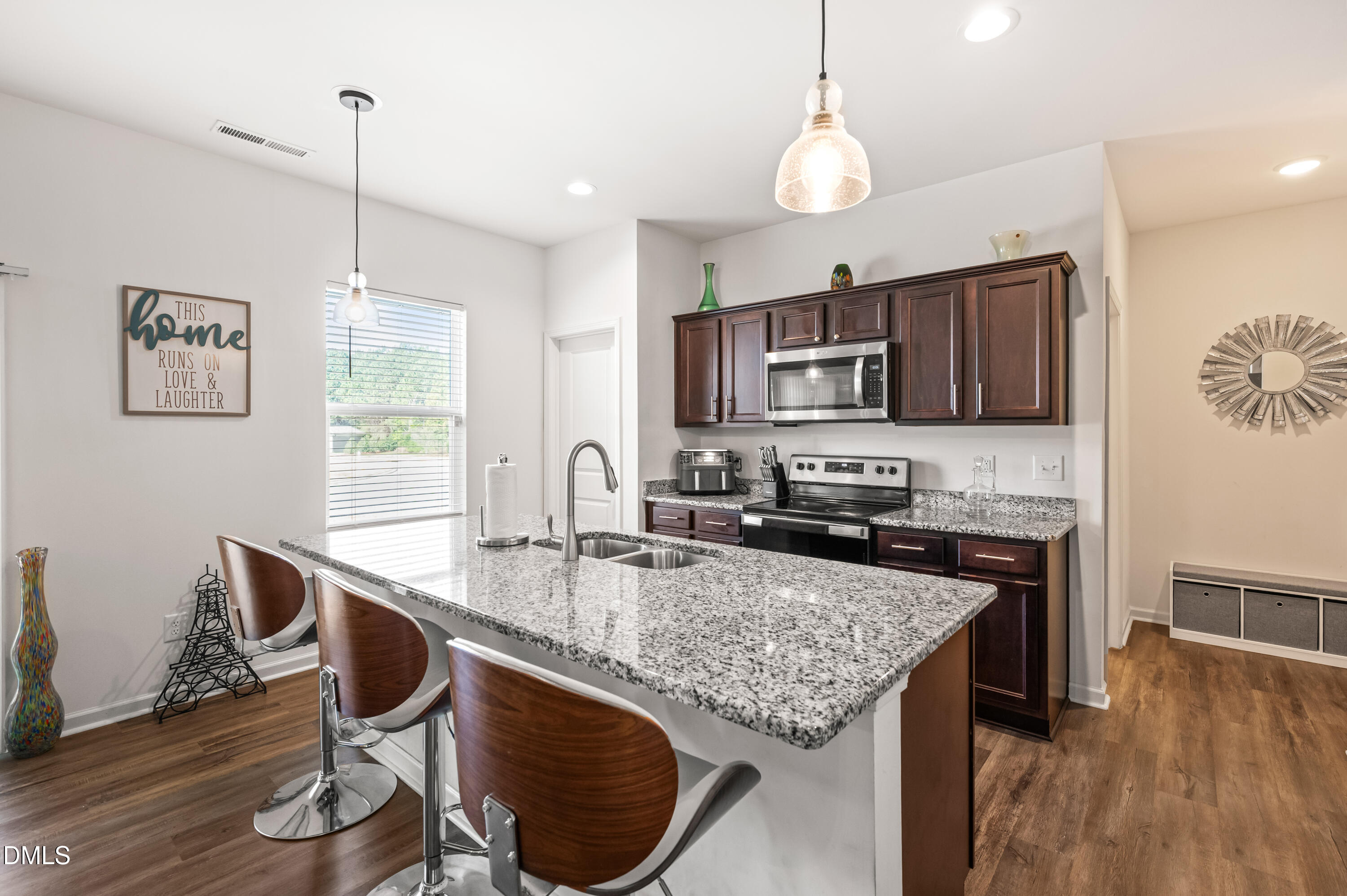 113 Quincy Meadow Avenue Property Photo 4