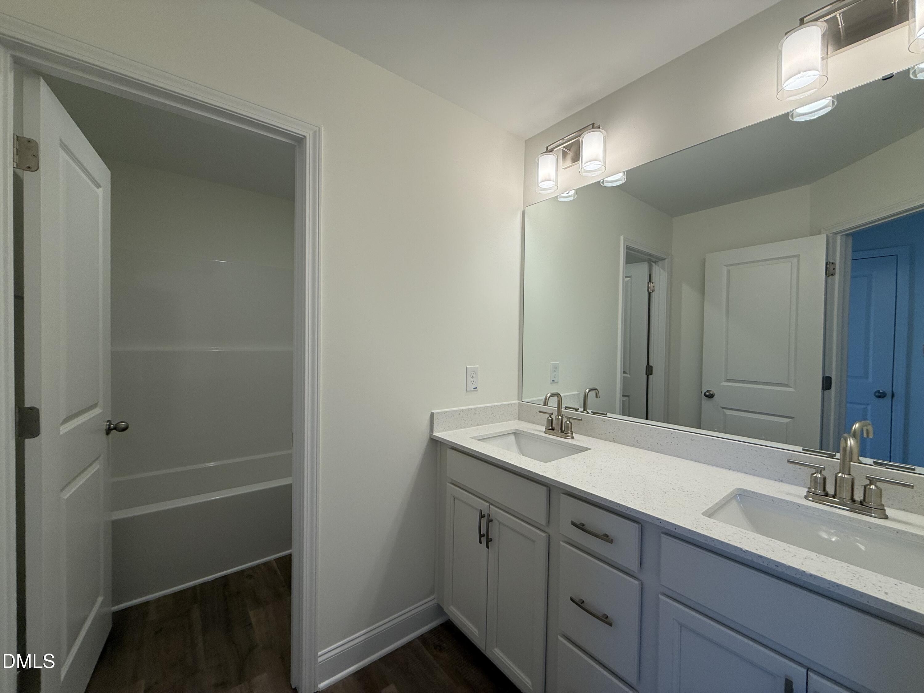 129 Cinnabar Street Property Photo 15