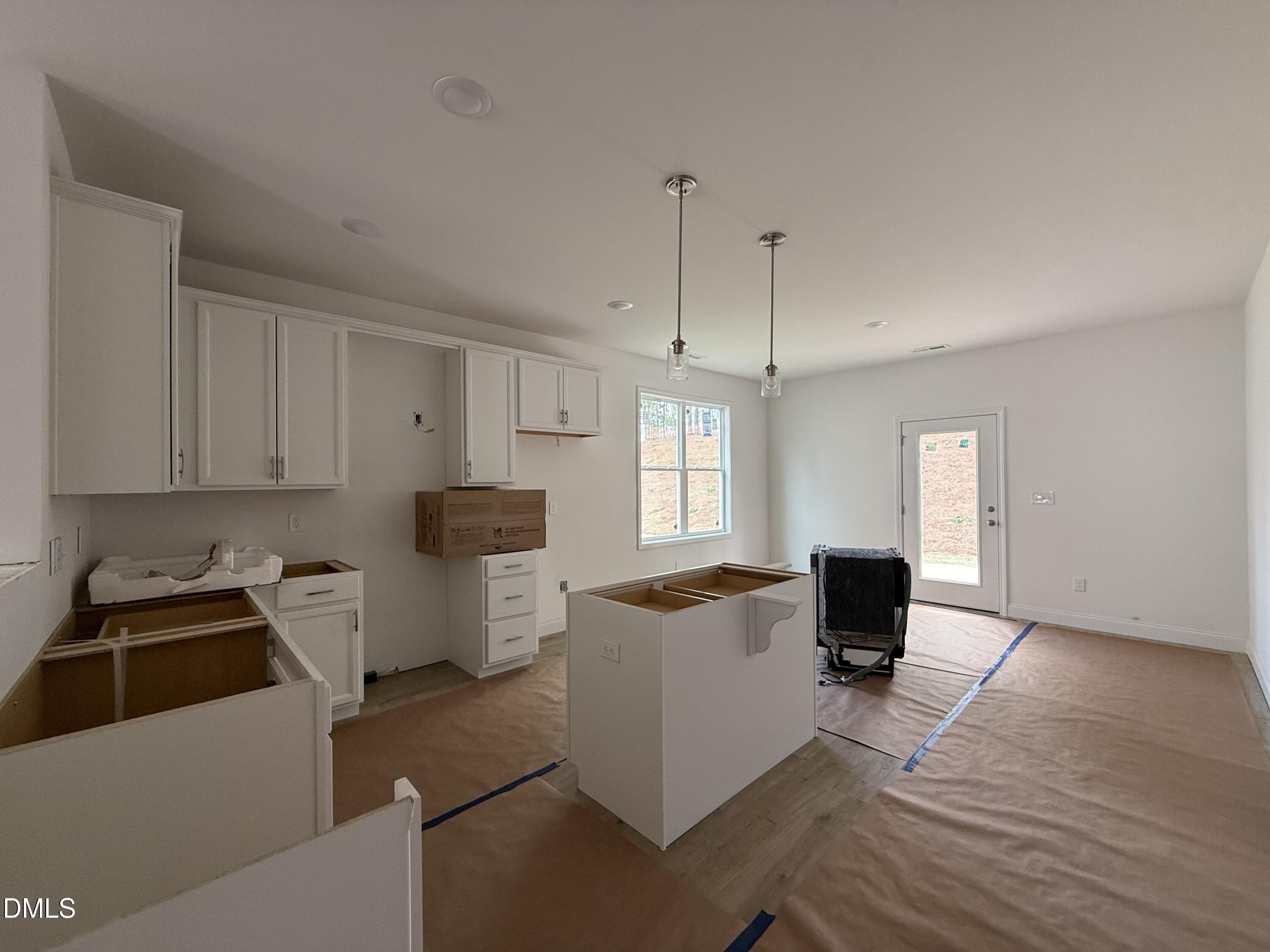 122 Cinnabar Street Property Photo 4