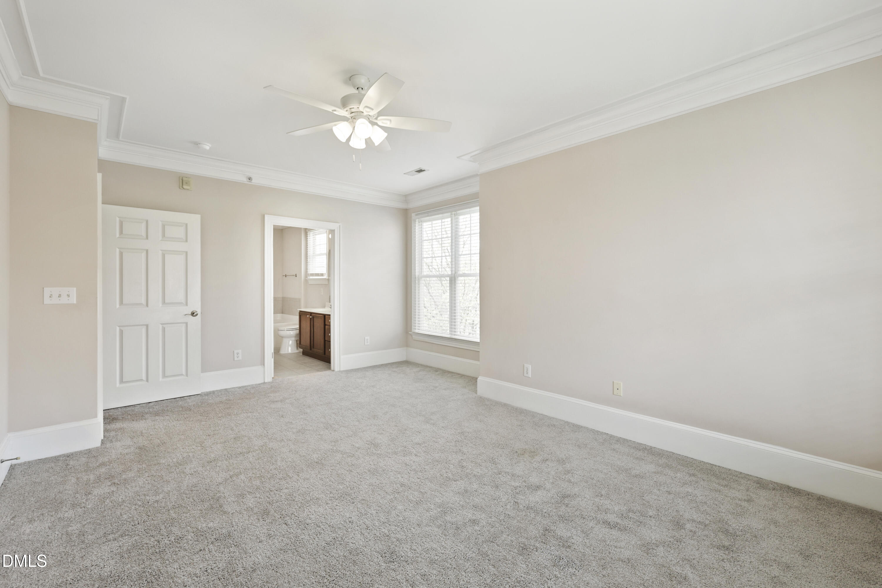 623 Waterford Lake Drive Property Photo 16
