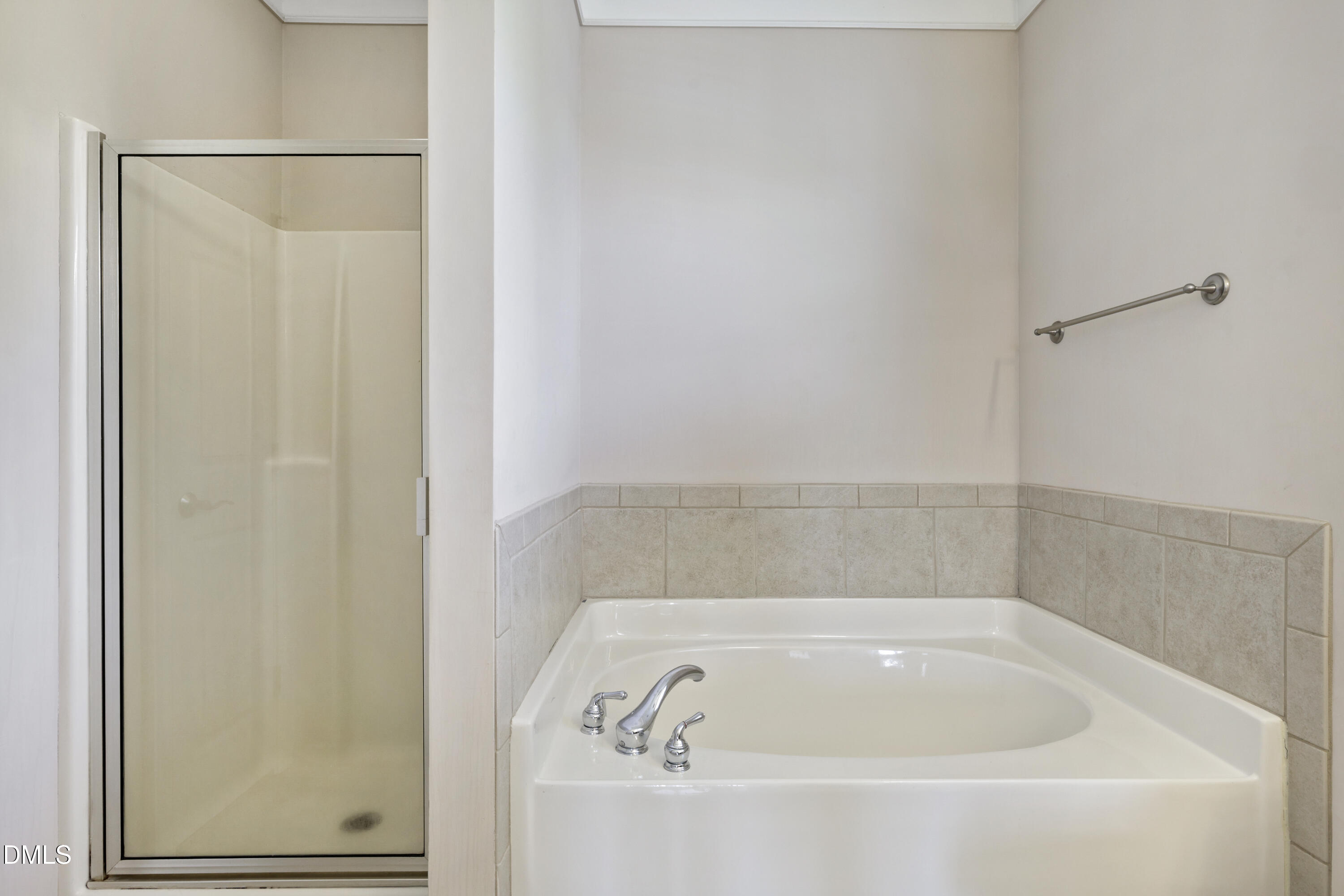 623 Waterford Lake Drive Property Photo 20