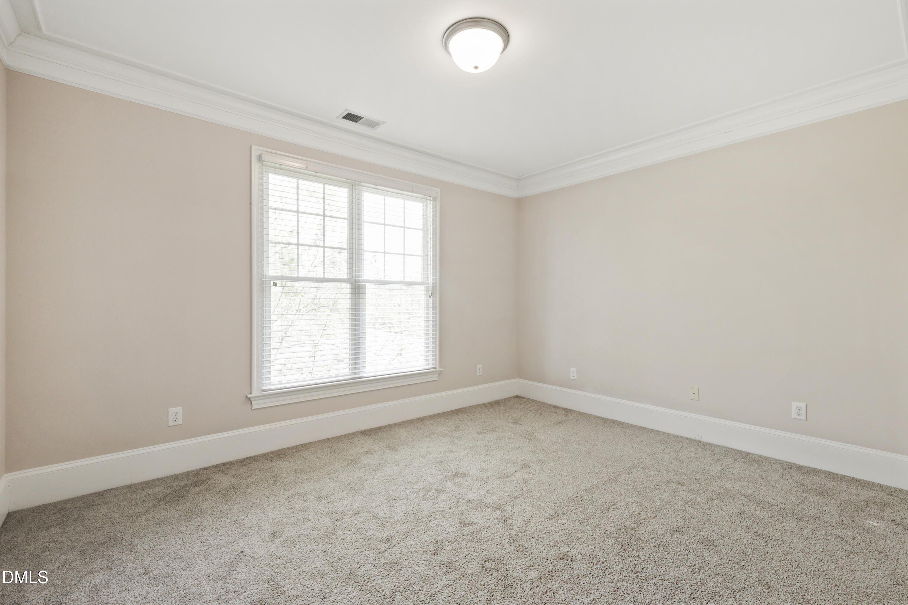 623 Waterford Lake Drive Property Photo 21