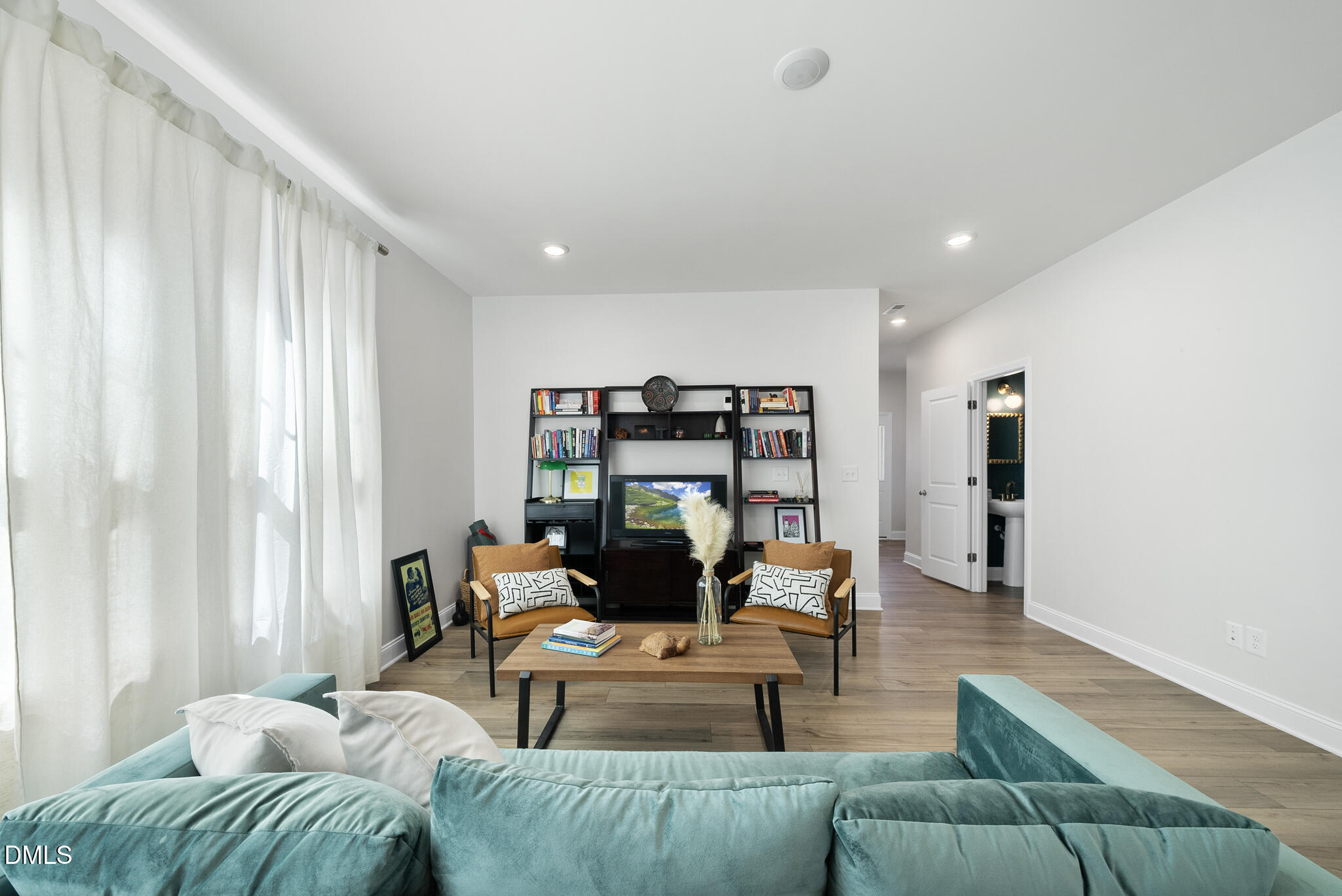 53 Bibury Way Property Photo 8
