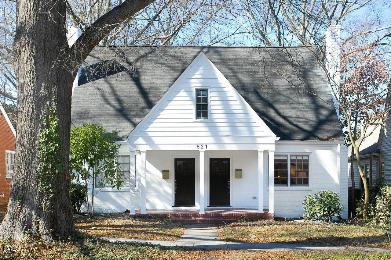 821 N Buchanan Boulevard B Property Photo 1