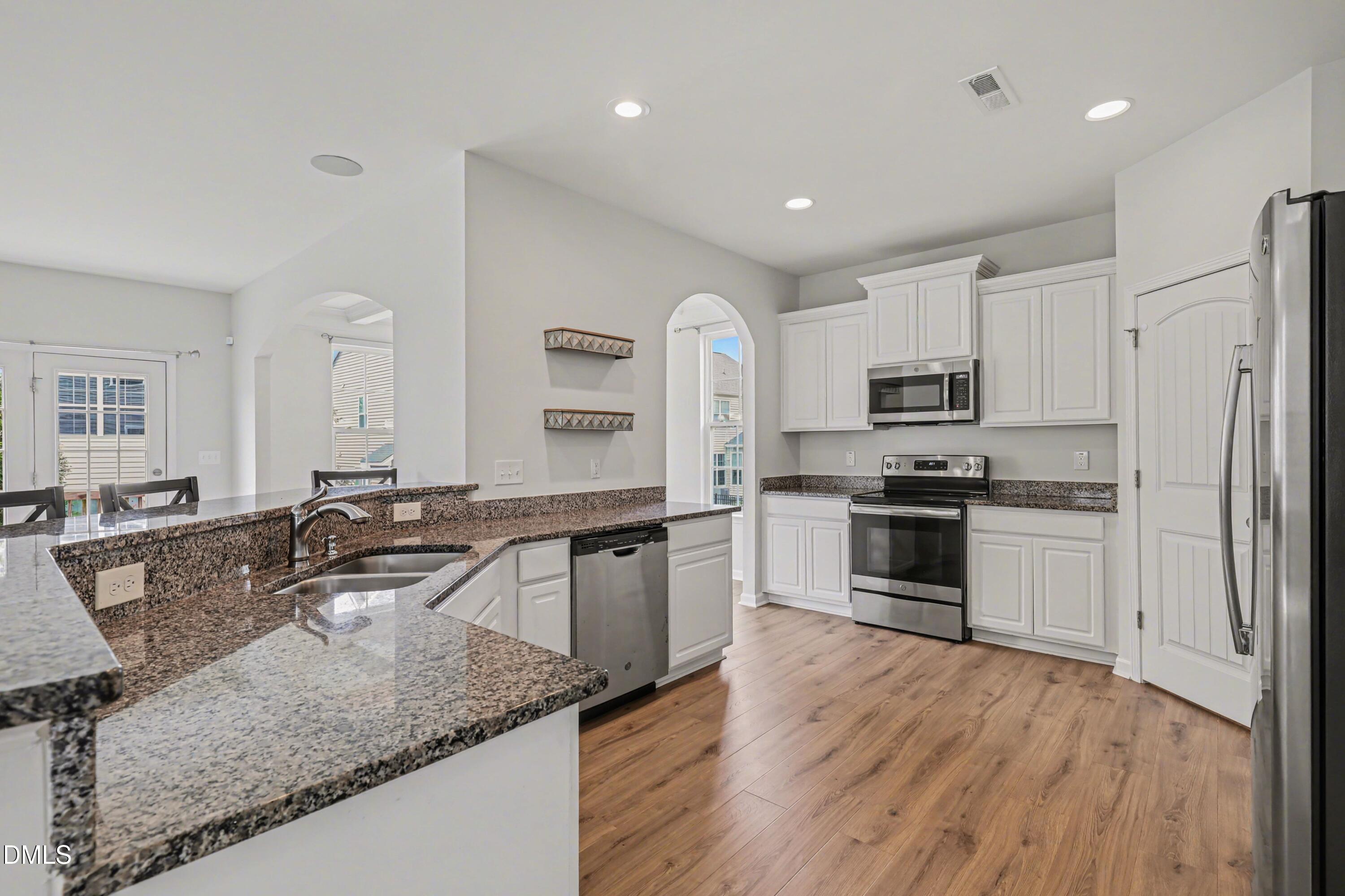 2011 Magnolia Tree Lane Property Photo 39
