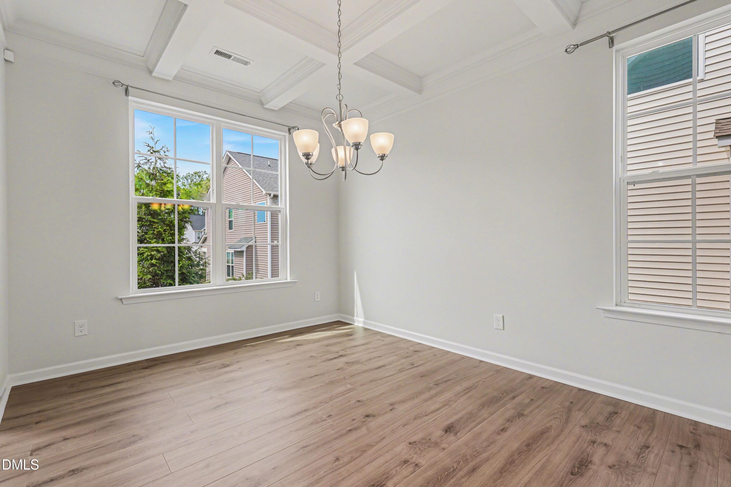2011 Magnolia Tree Lane Property Photo 45