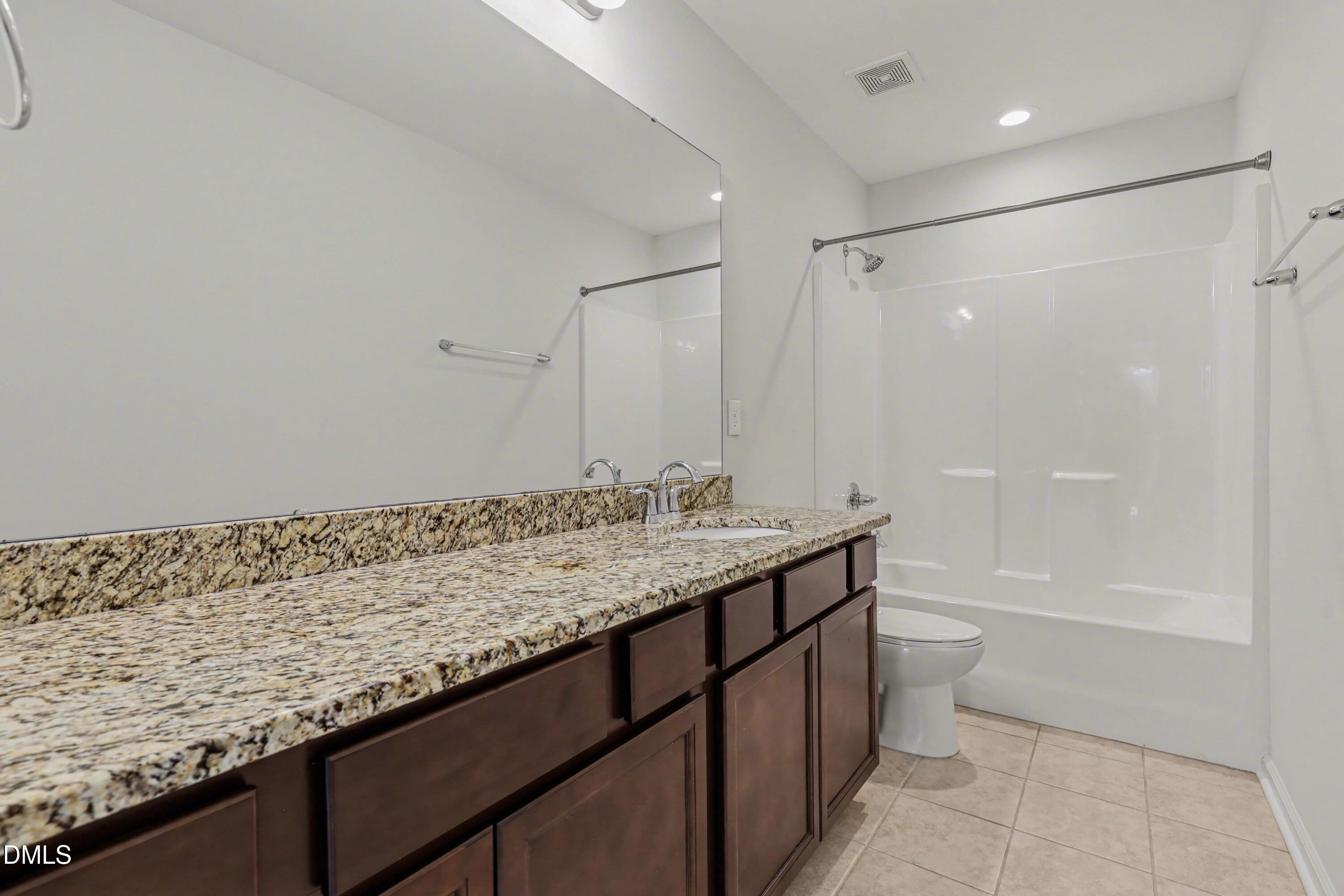 2011 Magnolia Tree Lane Property Photo 48