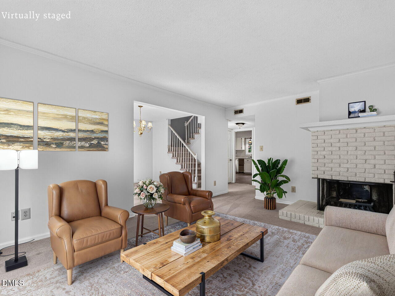 833 Kensington Drive Property Photo 1