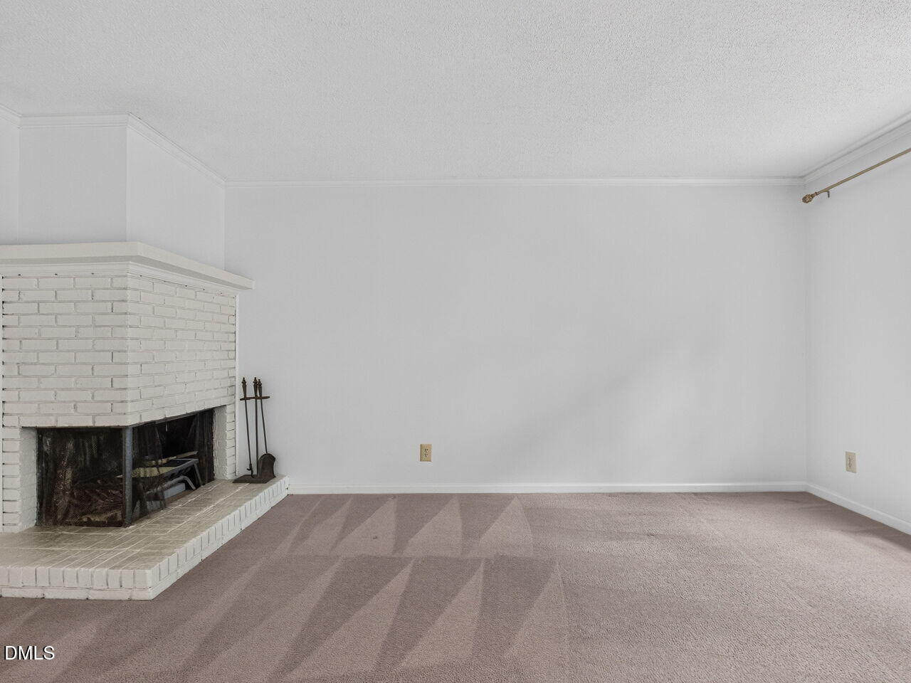 833 Kensington Drive Property Photo 10