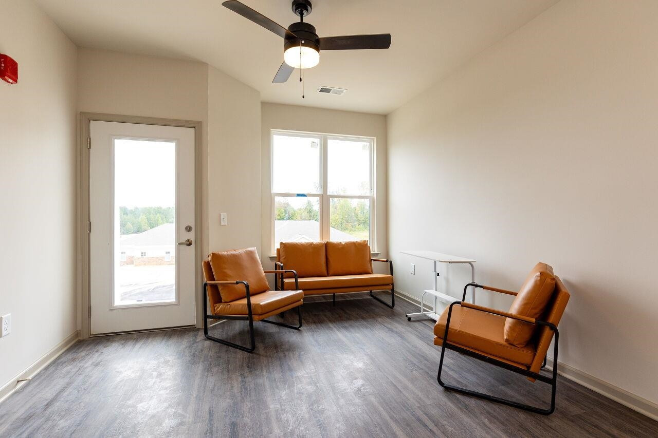 2204 Gathering Square Court Property Photo 11