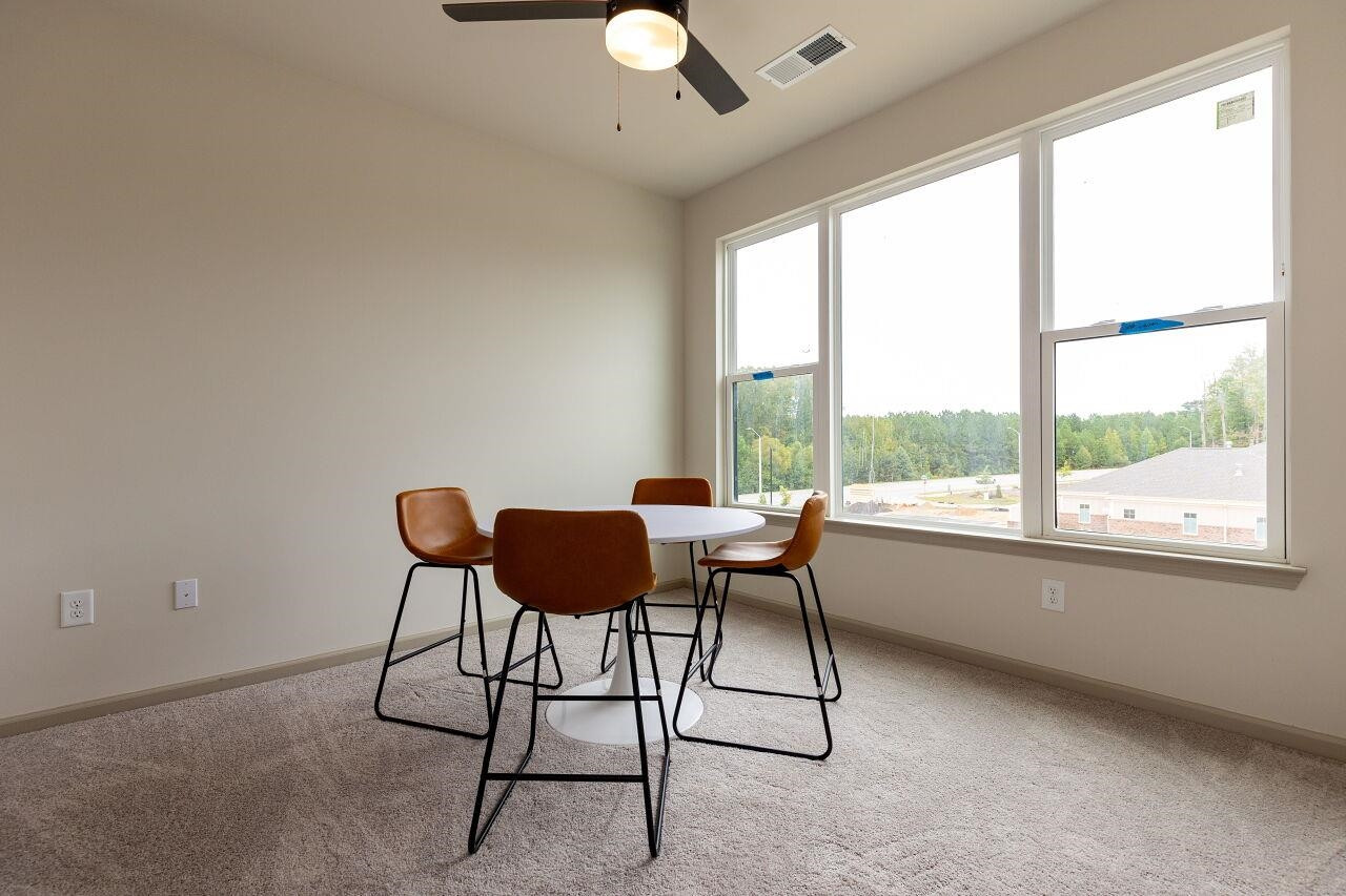 2204 Gathering Square Court Property Photo 16
