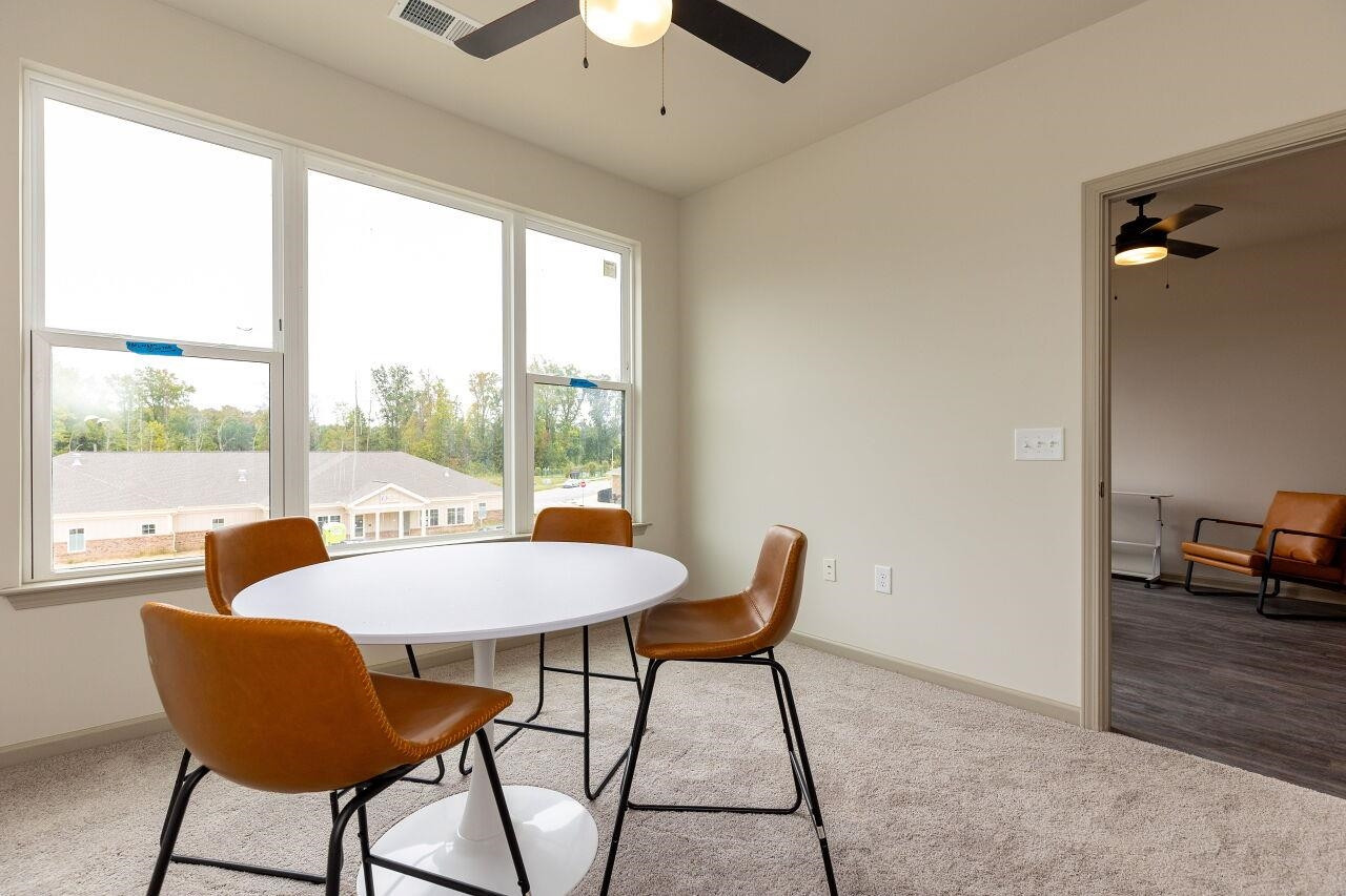 2204 Gathering Square Court Property Photo 17