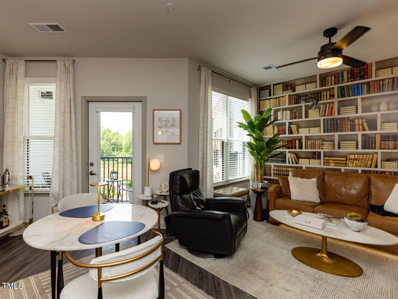 2217 Gathering Square Court Property Photo 8