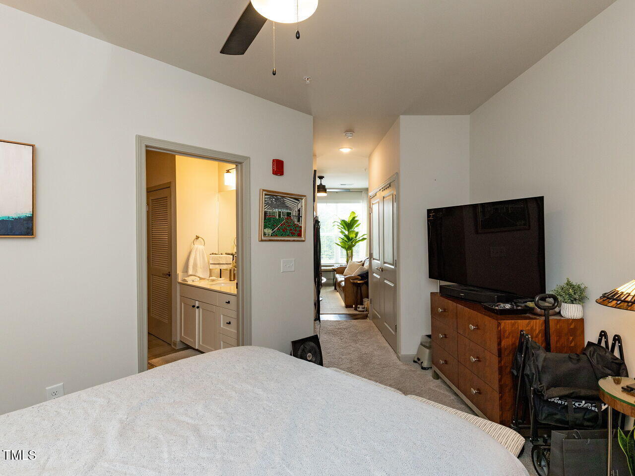2217 Gathering Square Court Property Photo 18