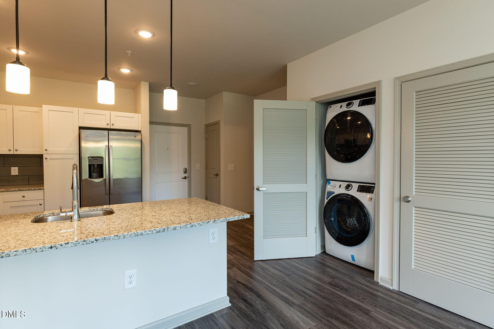 2418 Gathering Square Court Property Photo 2