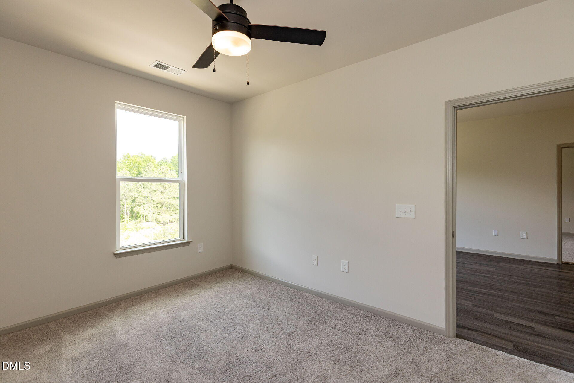 2418 Gathering Square Court Property Photo 15