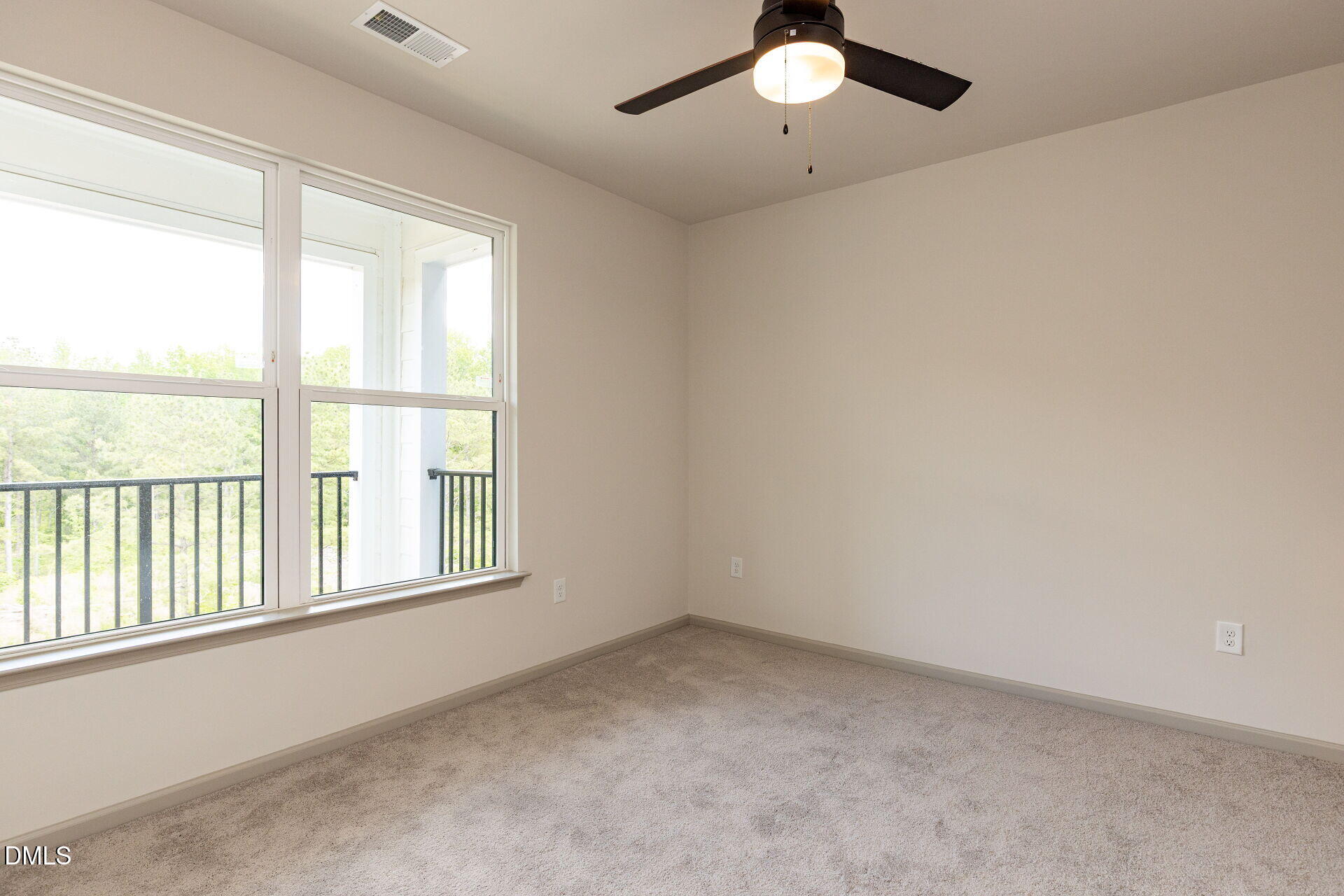 2418 Gathering Square Court Property Photo 25