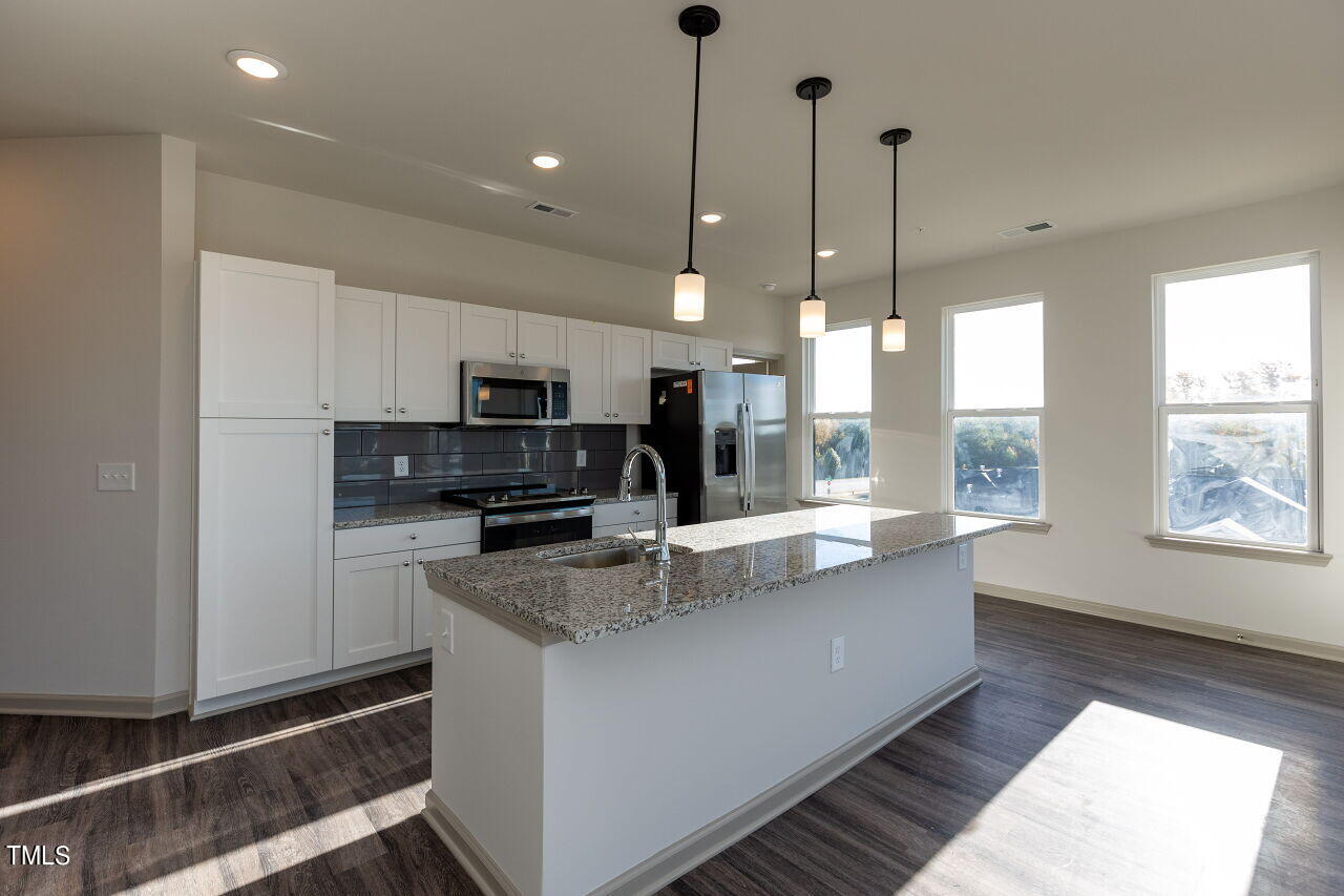 2314 Gathering Sq Court Property Photo 6