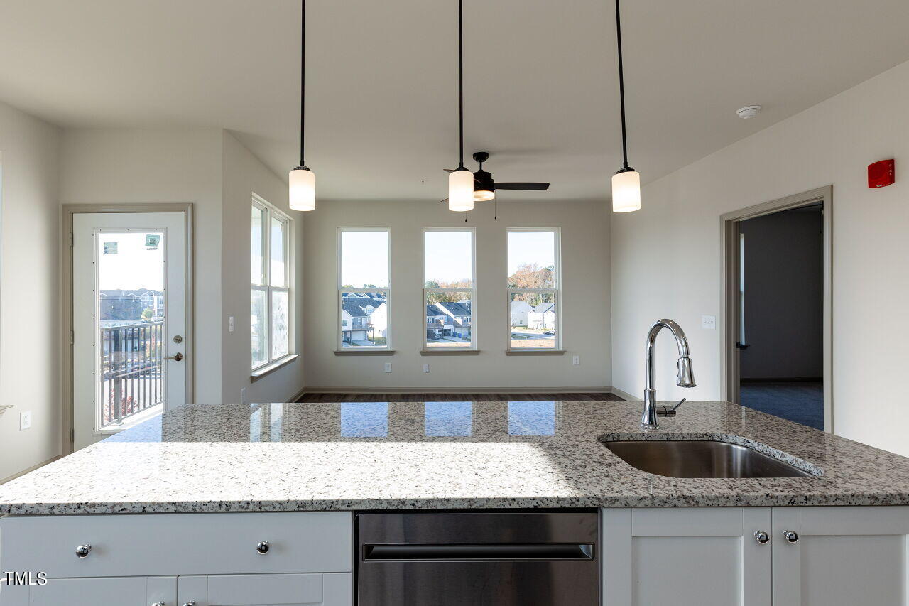 2314 Gathering Sq Court Property Photo 8