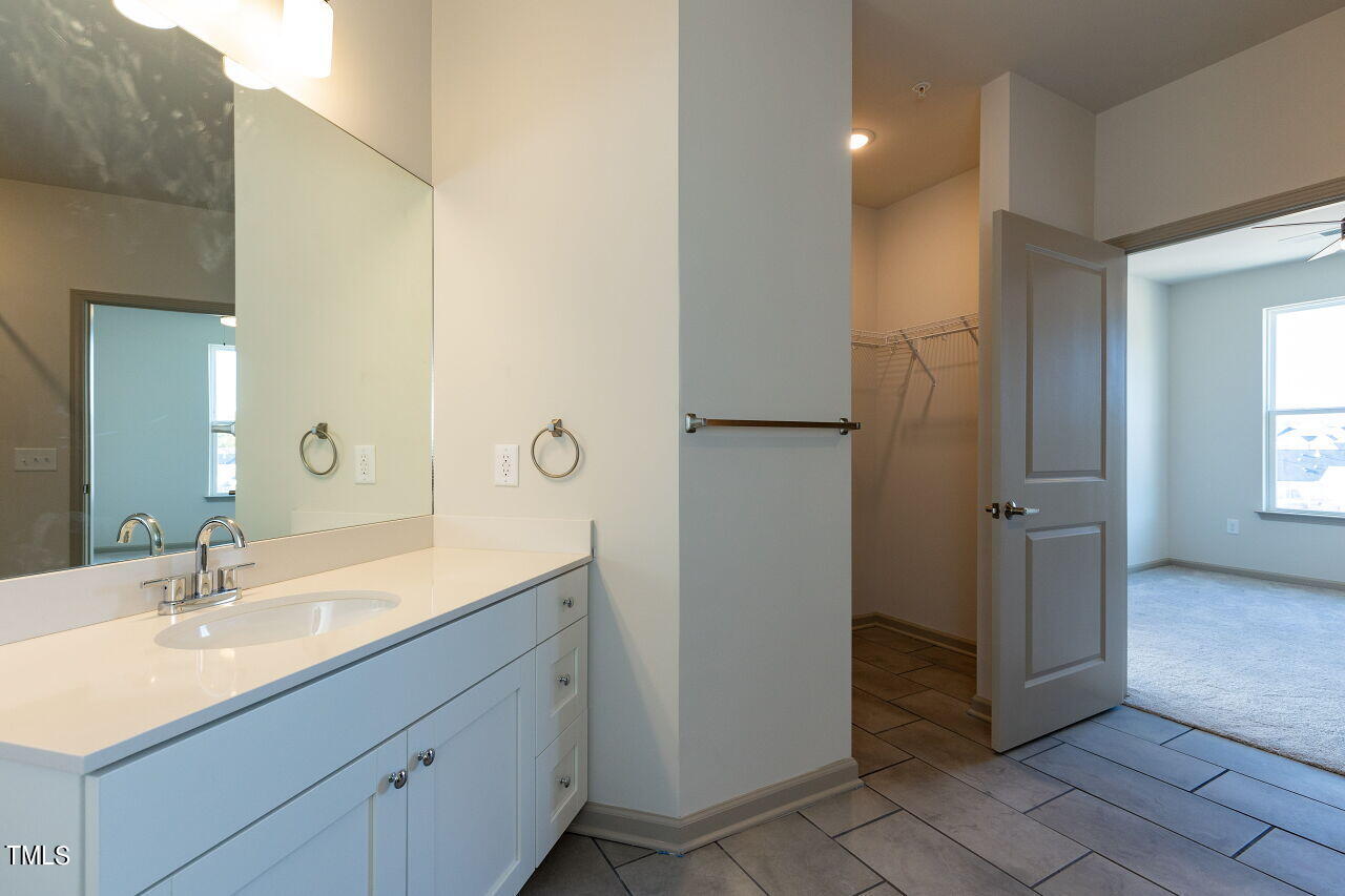 2314 Gathering Sq Court Property Photo 19