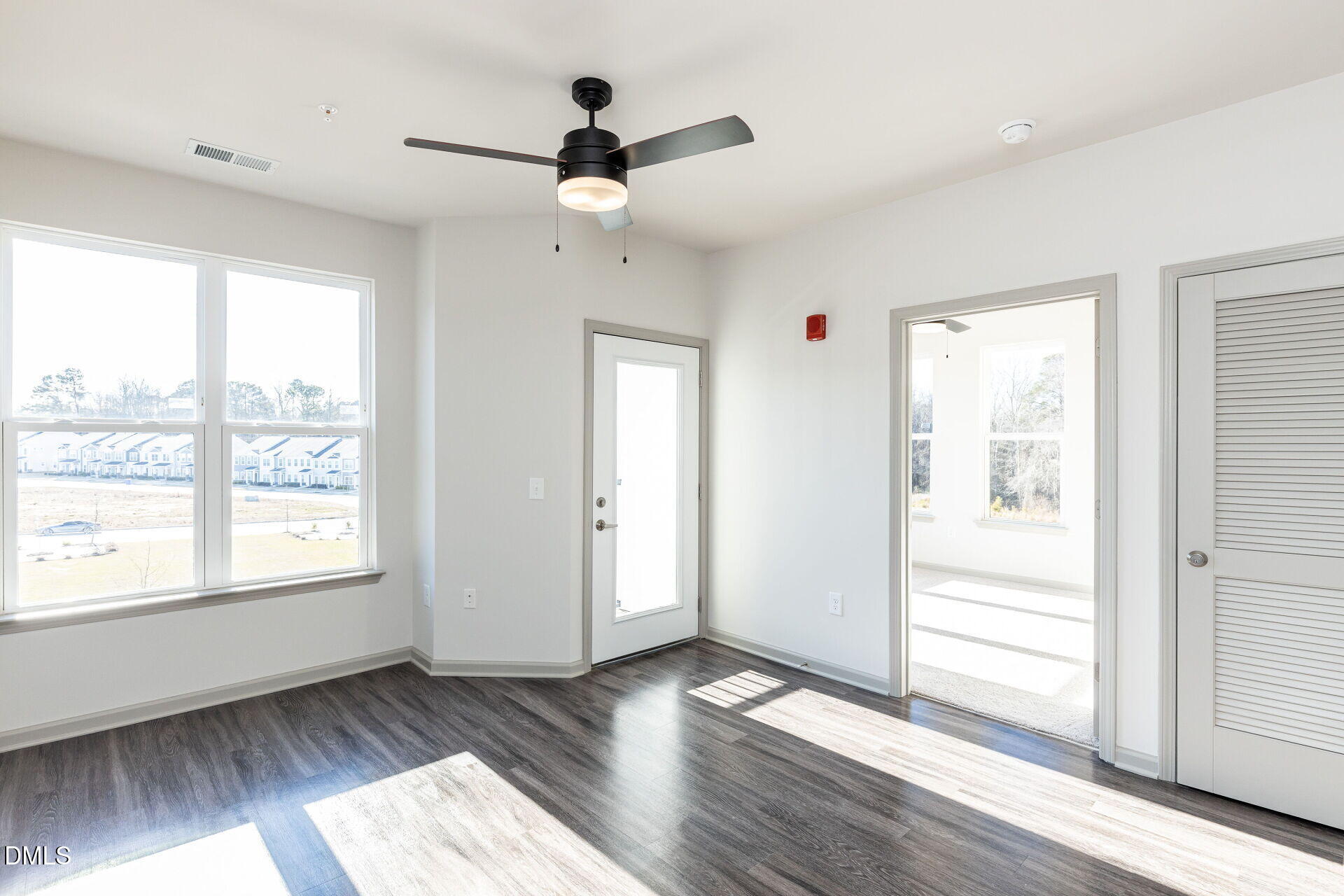 2425 Gathering Square Court Property Photo 16