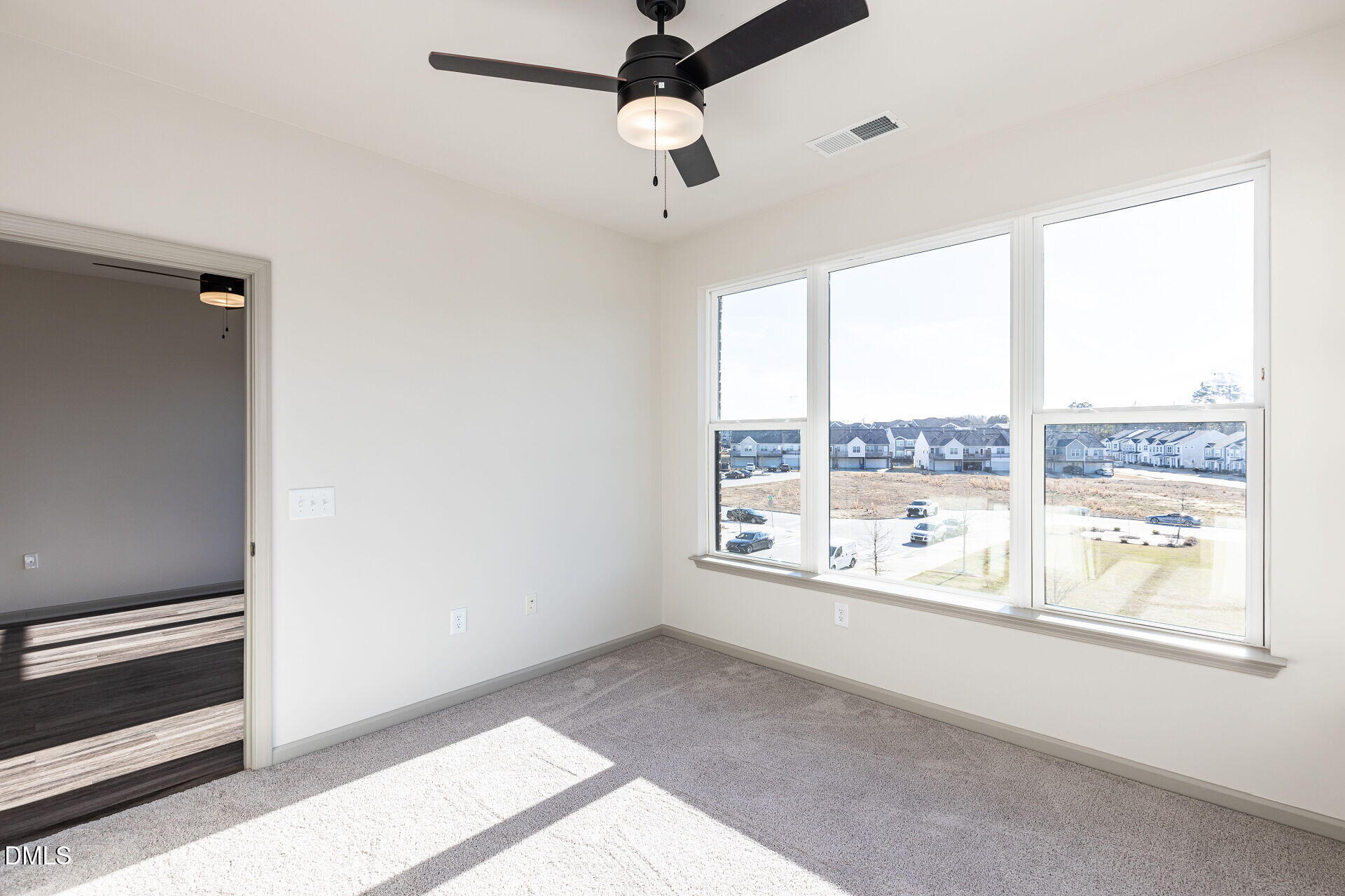 2425 Gathering Square Court Property Photo 21