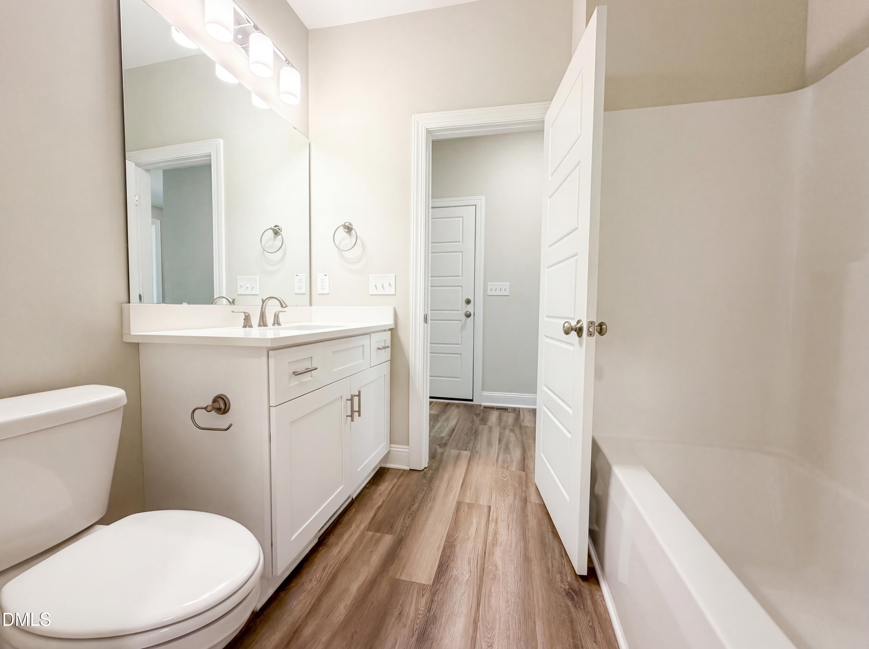903 Long Avenue Property Photo 12