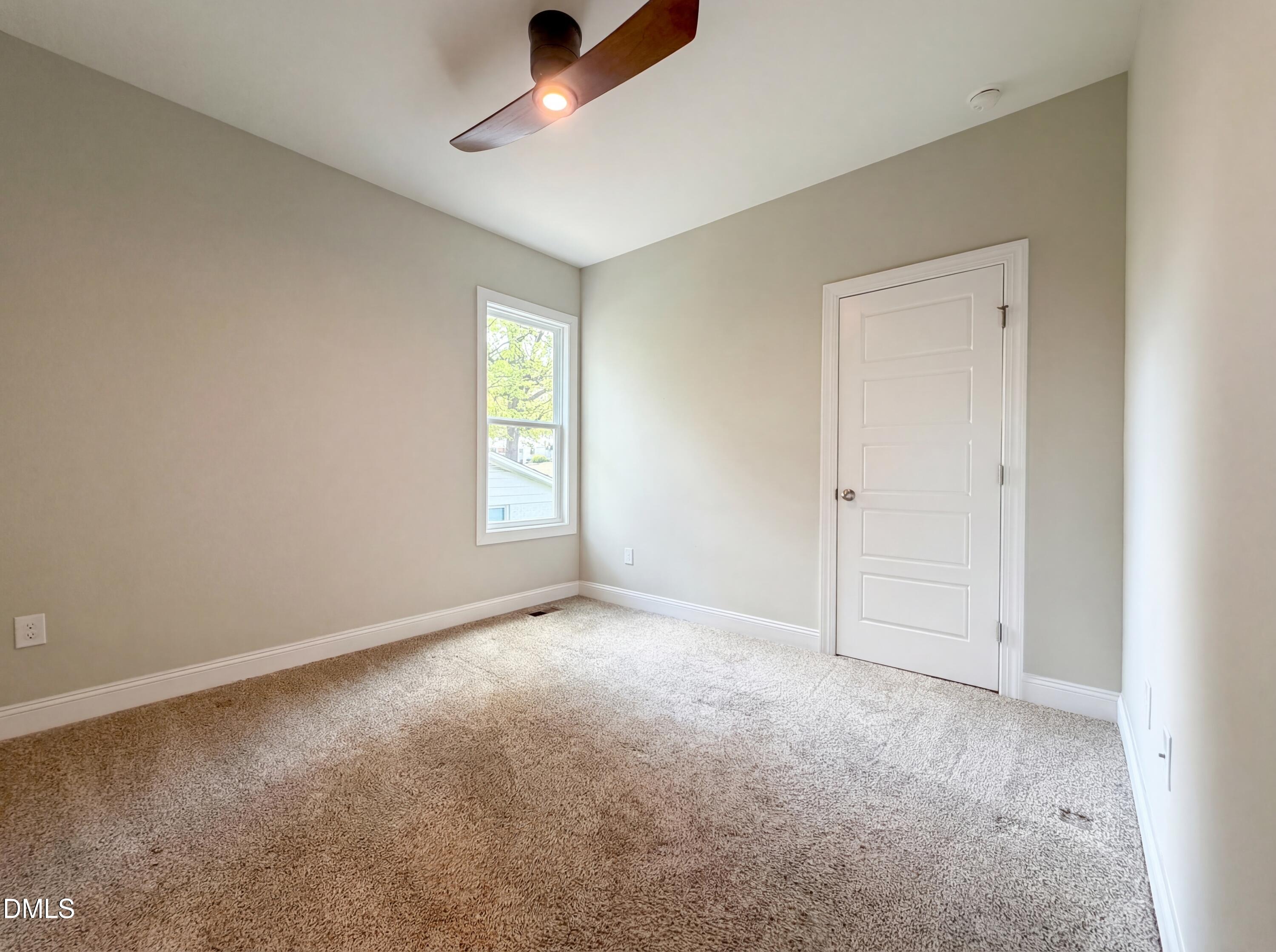 903 Long Avenue Property Photo 13