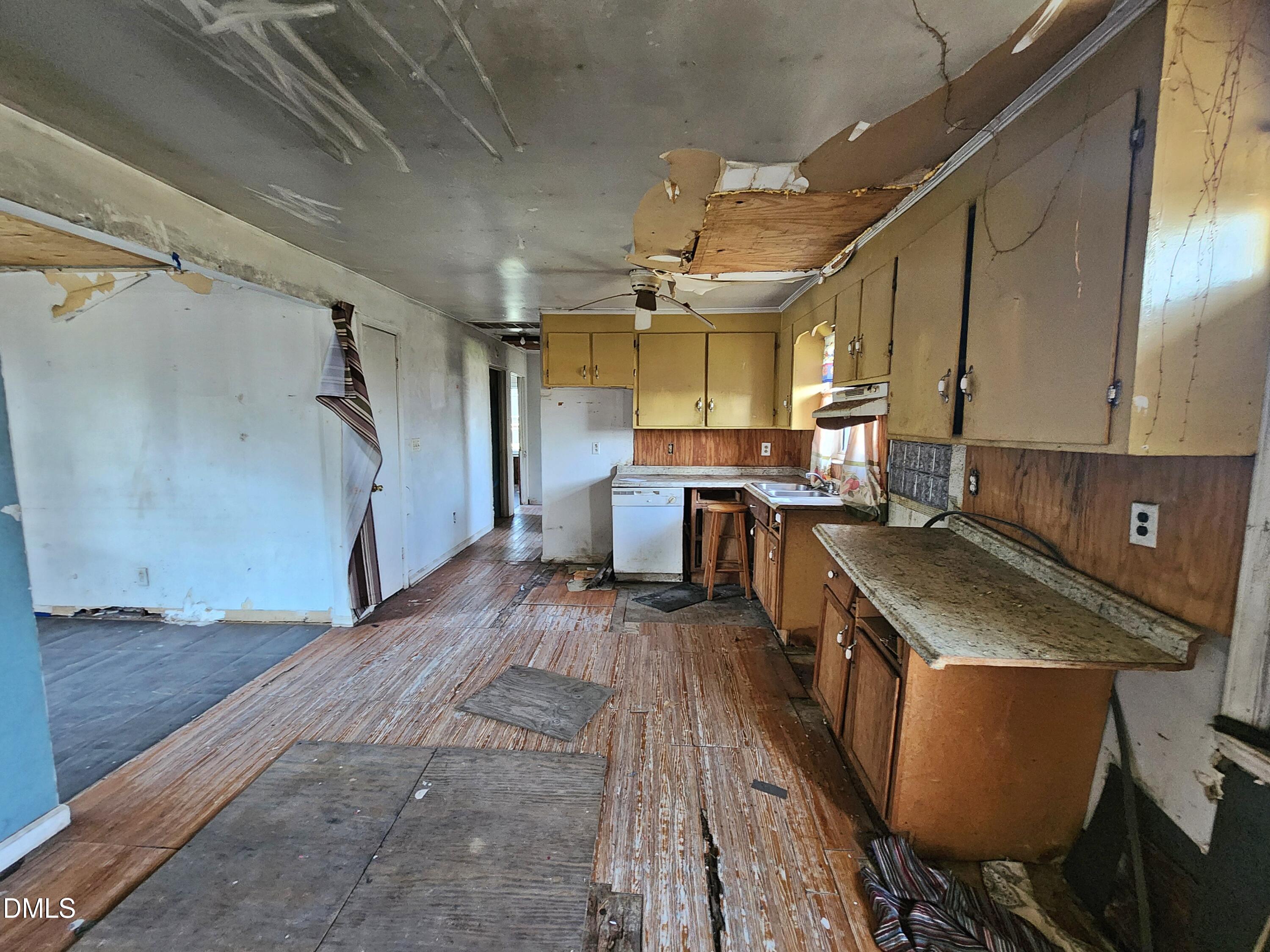 1729 Swamp Road Property Photo 14