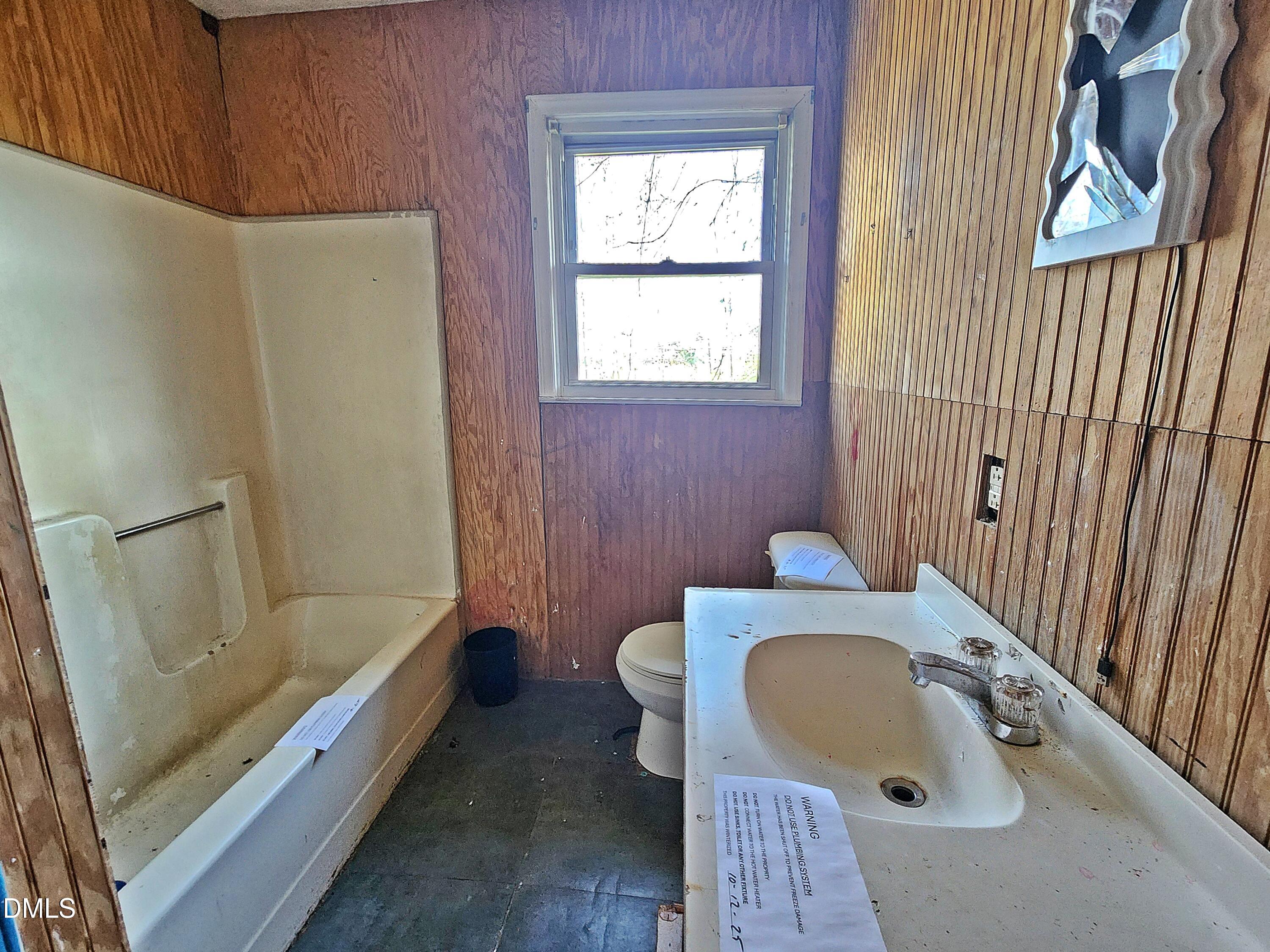 1729 Swamp Road Property Photo 17