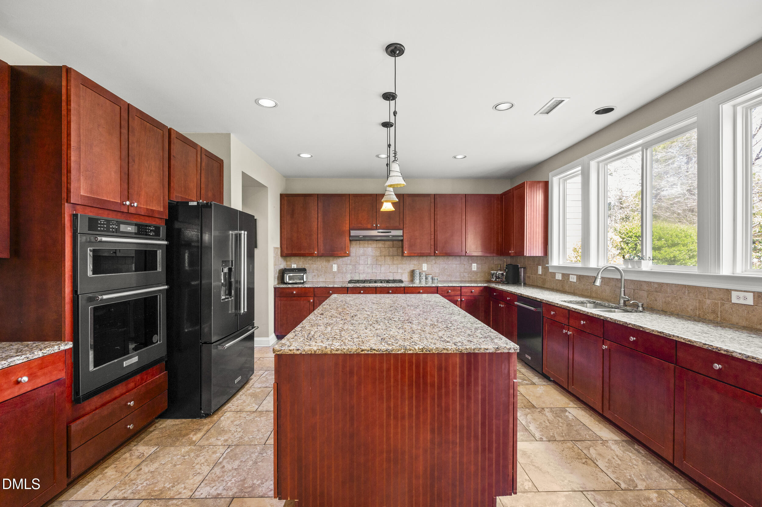716 Pierside Drive Property Photo 18
