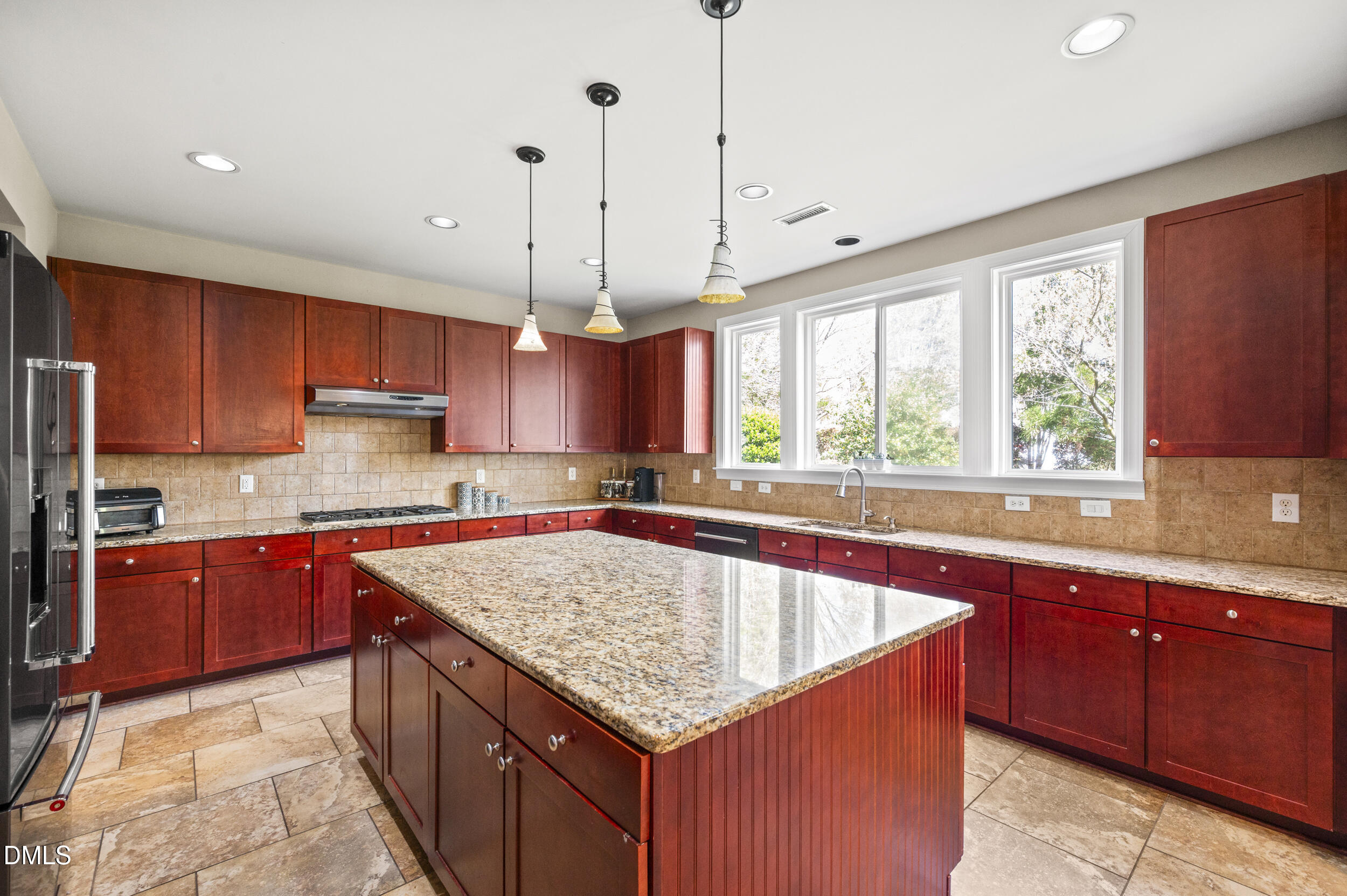716 Pierside Drive Property Photo 19