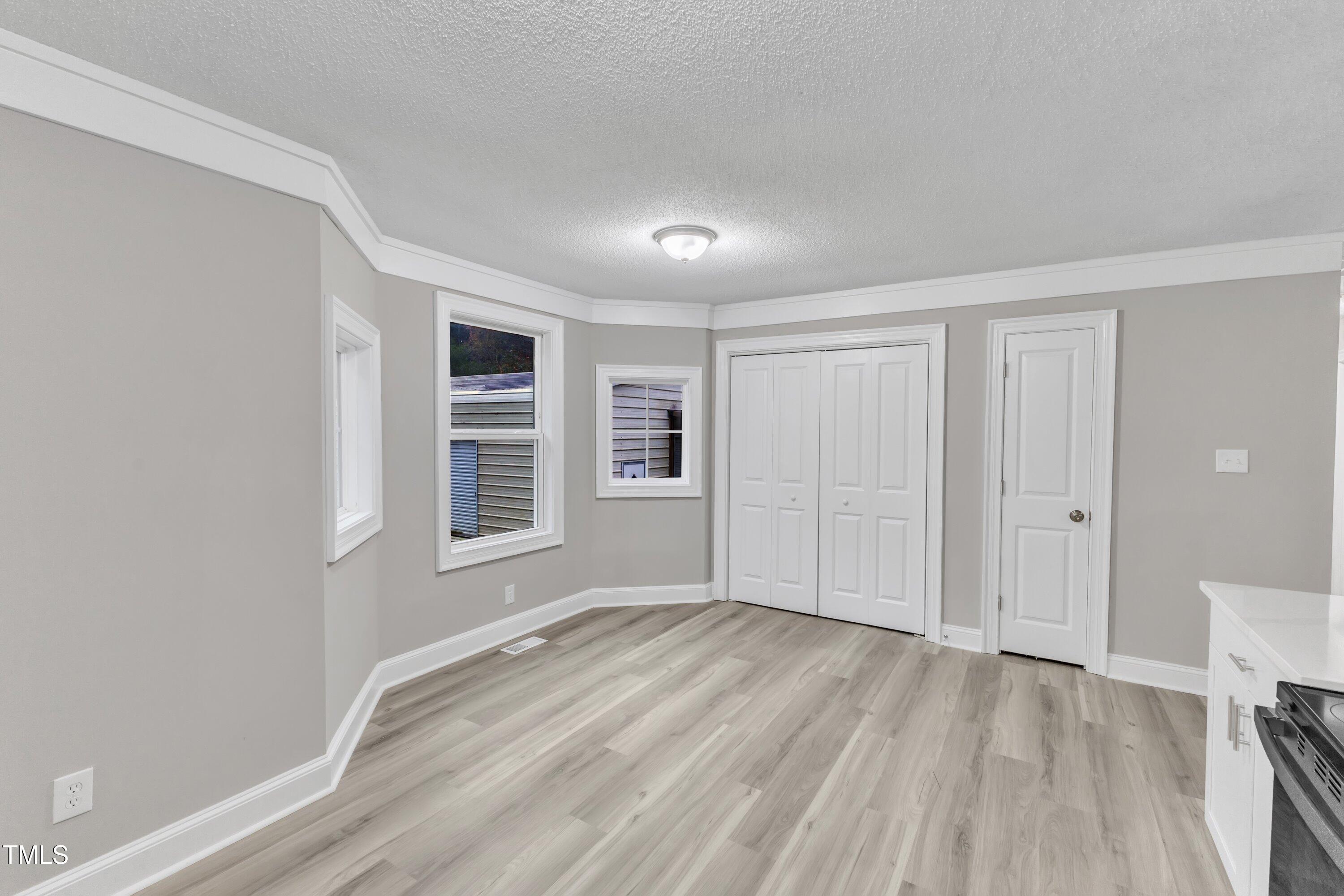 8201 Rhodes Road Property Photo 15