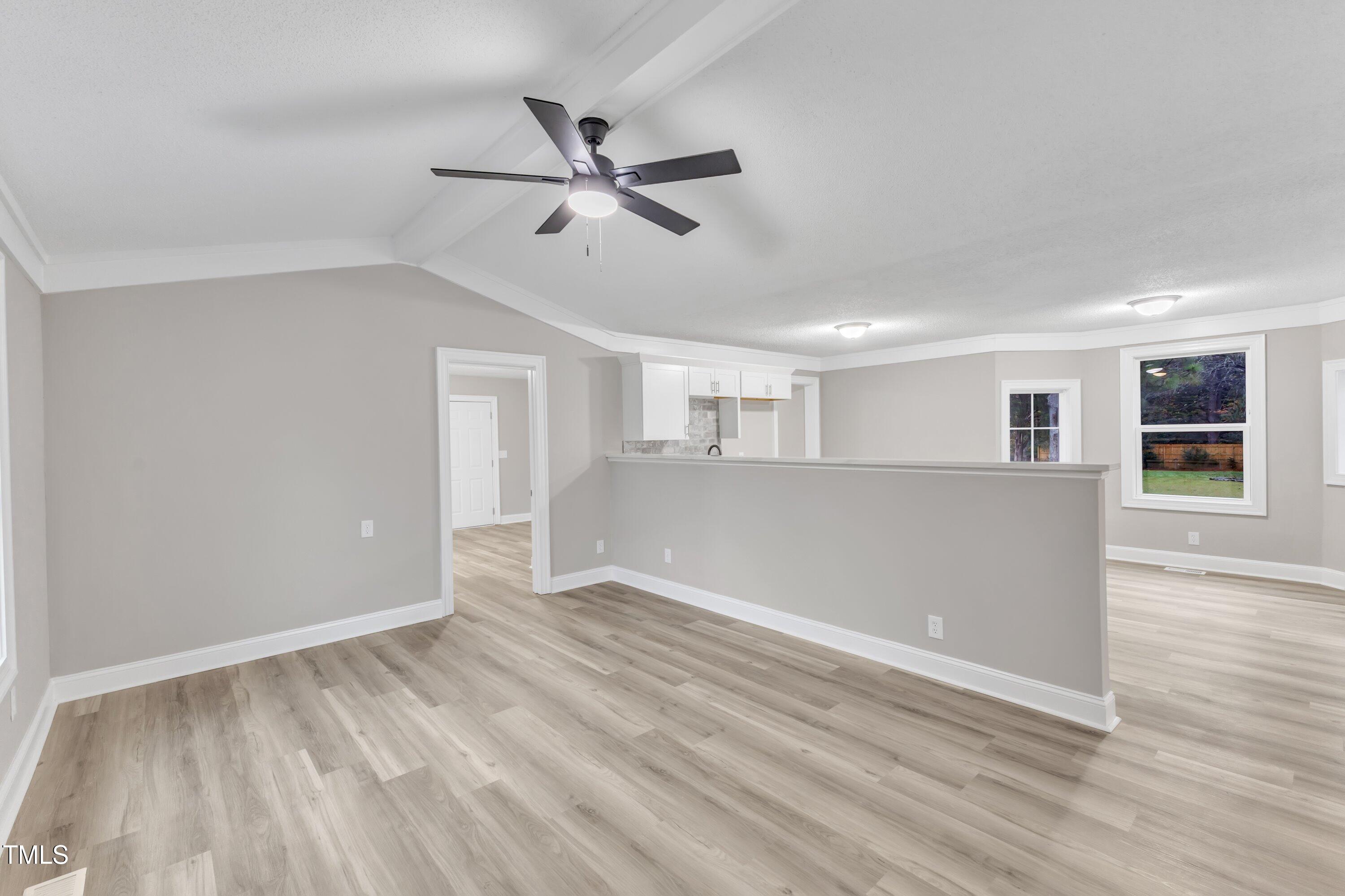 8201 Rhodes Road Property Photo 17