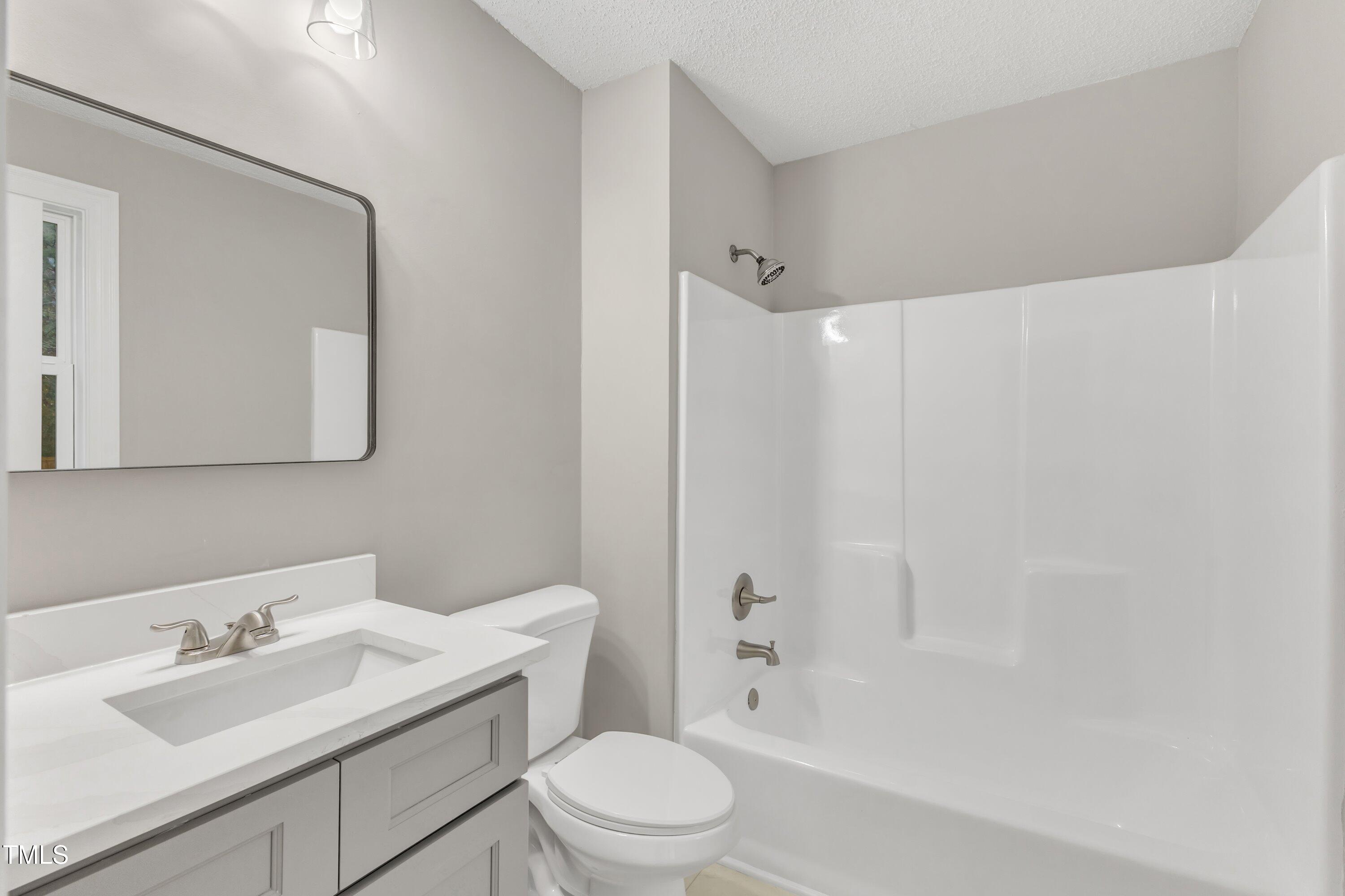8201 Rhodes Road Property Photo 25
