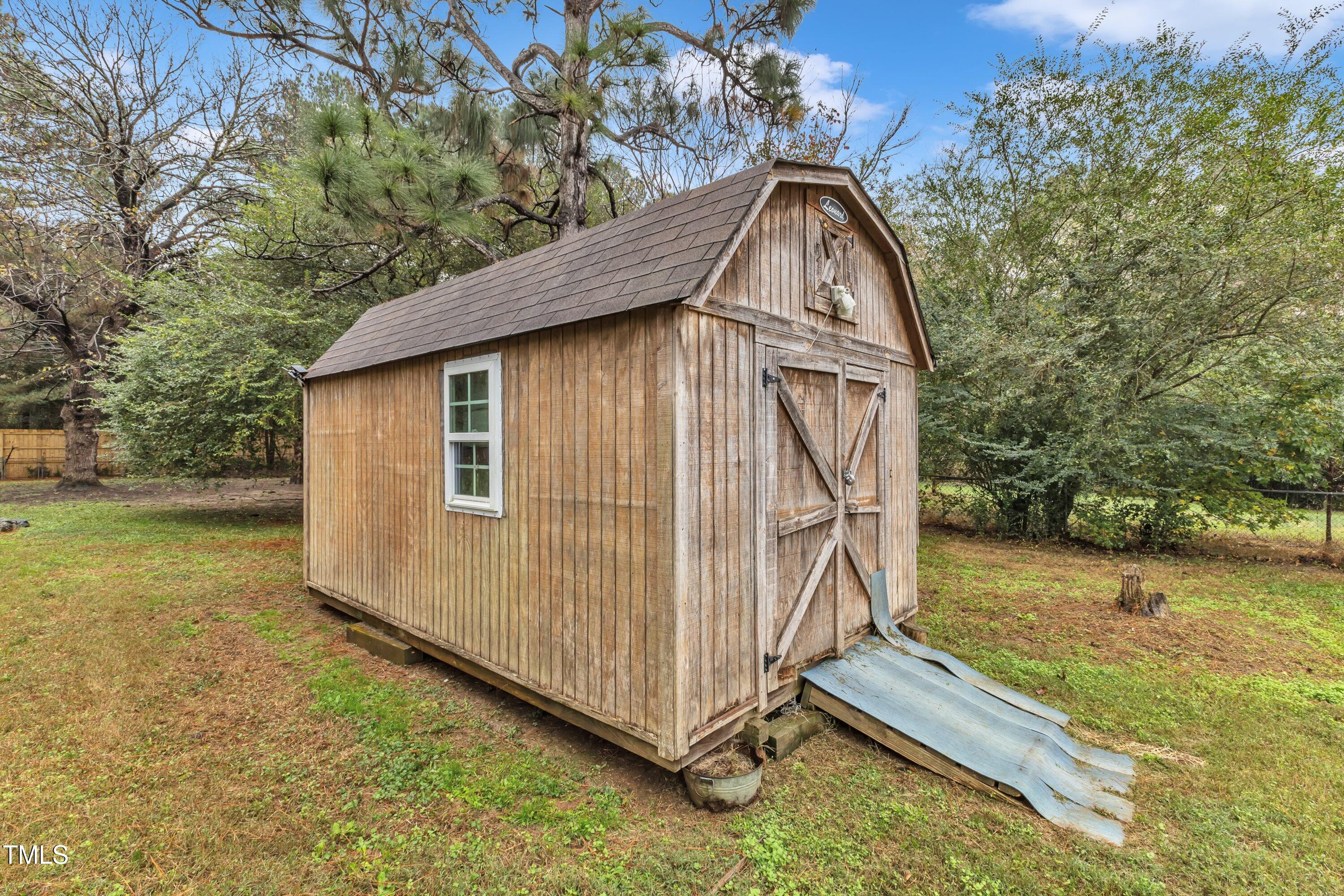 8201 Rhodes Road Property Photo 31