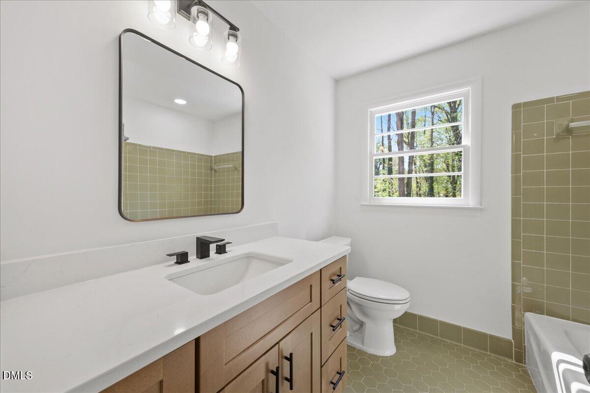 6709 Johnsdale Road Property Photo 11