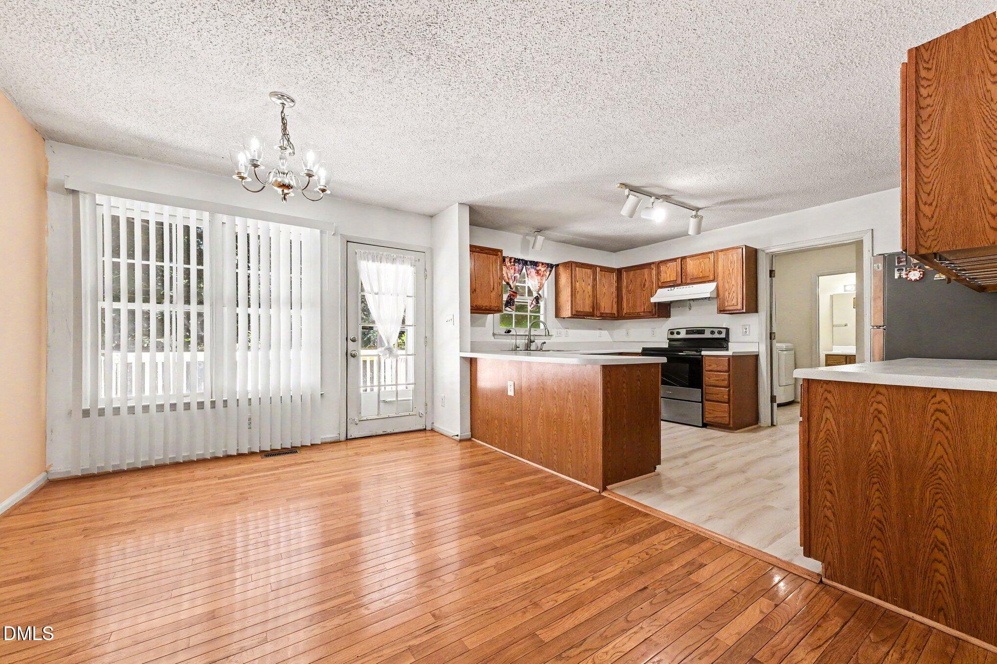 4008 Ellisfield Drive Property Photo 15