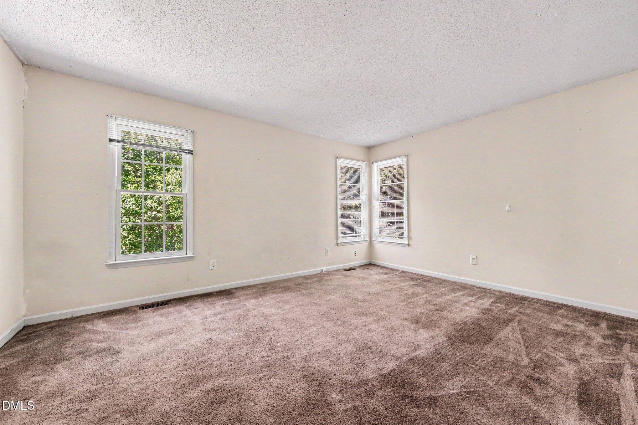 4008 Ellisfield Drive Property Photo 24