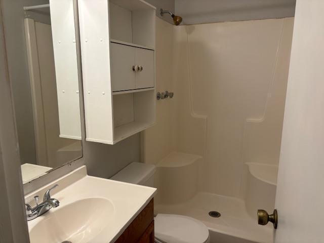 943 W Chatham Street Property Photo 9