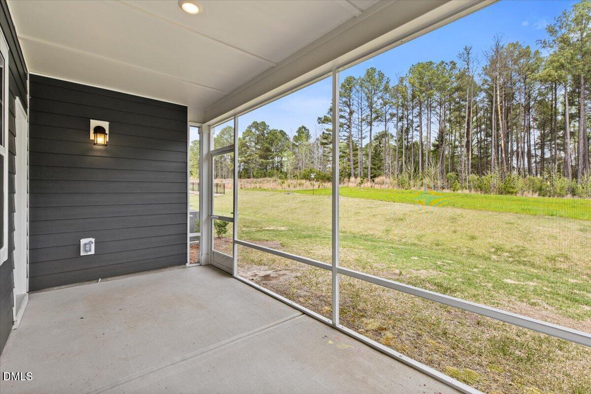 4937 Abundance Avenue Property Photo 4