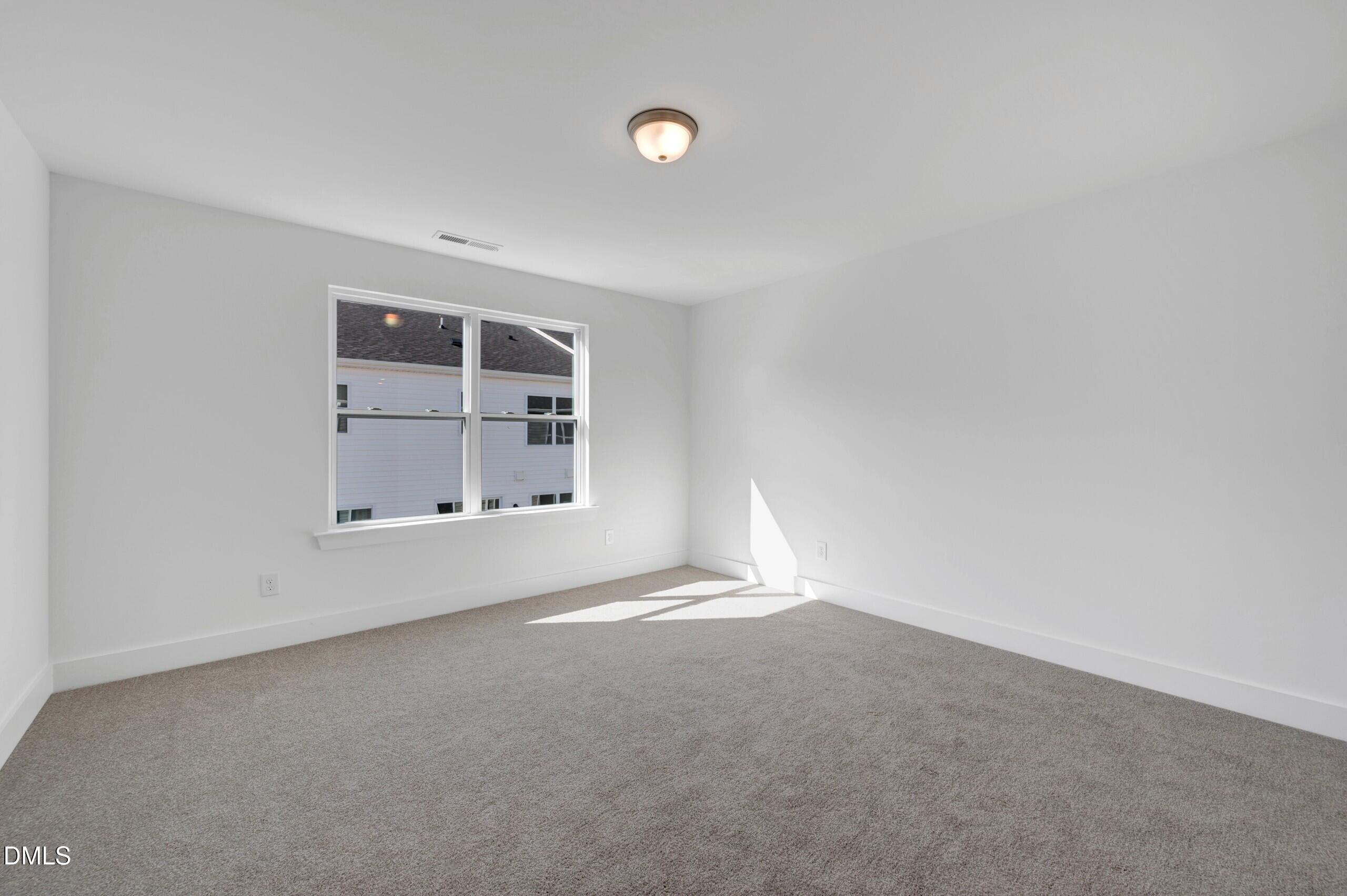32 Serpens Drive 220 Property Photo 25