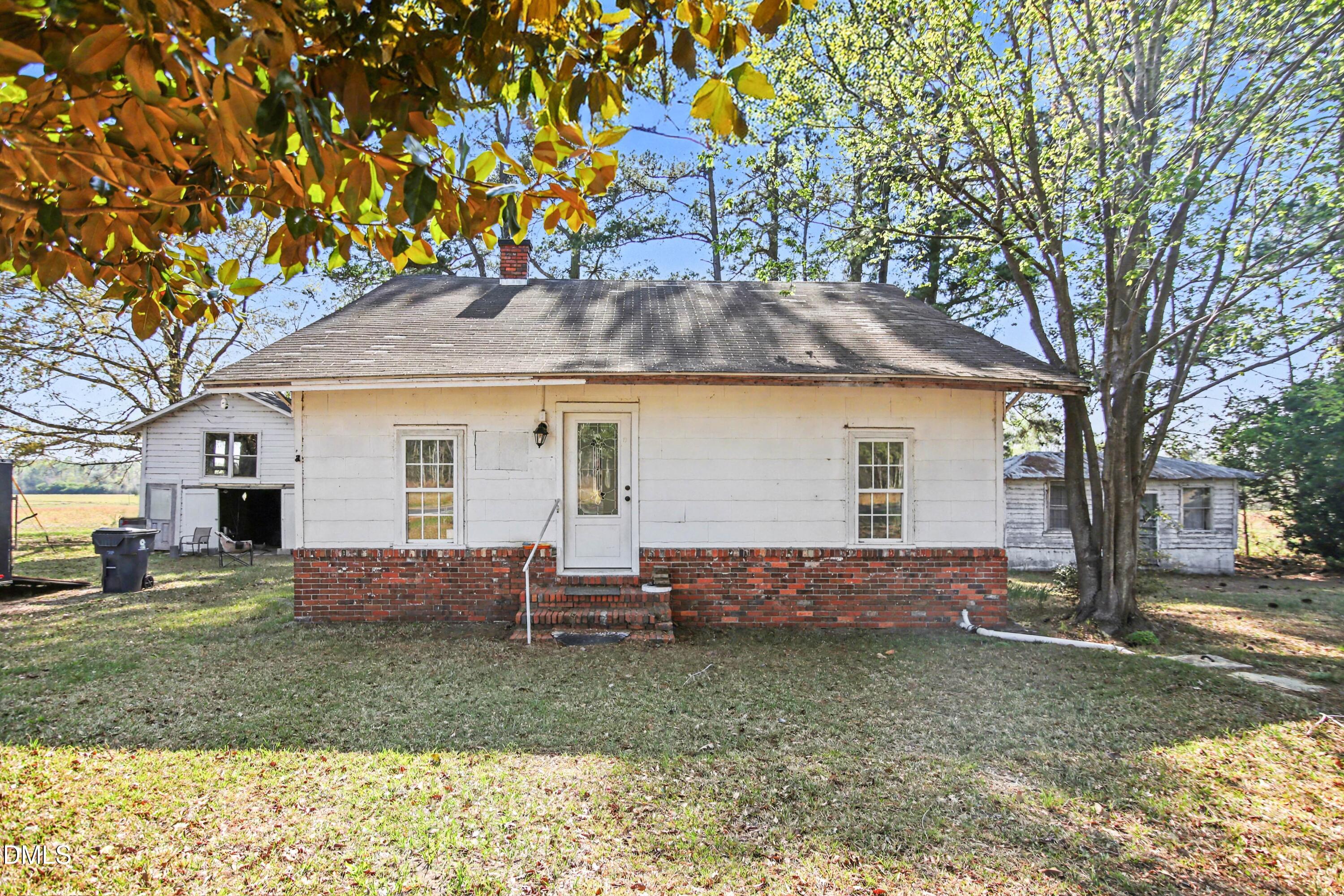 3031 10 Mile Road Property Photo 1